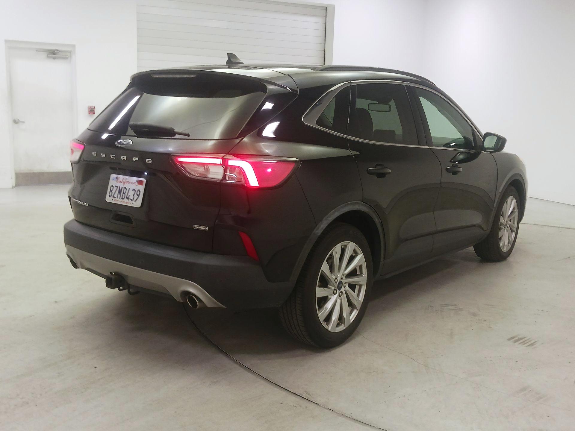 Thumbnail: 2021 Ford Escape - 5