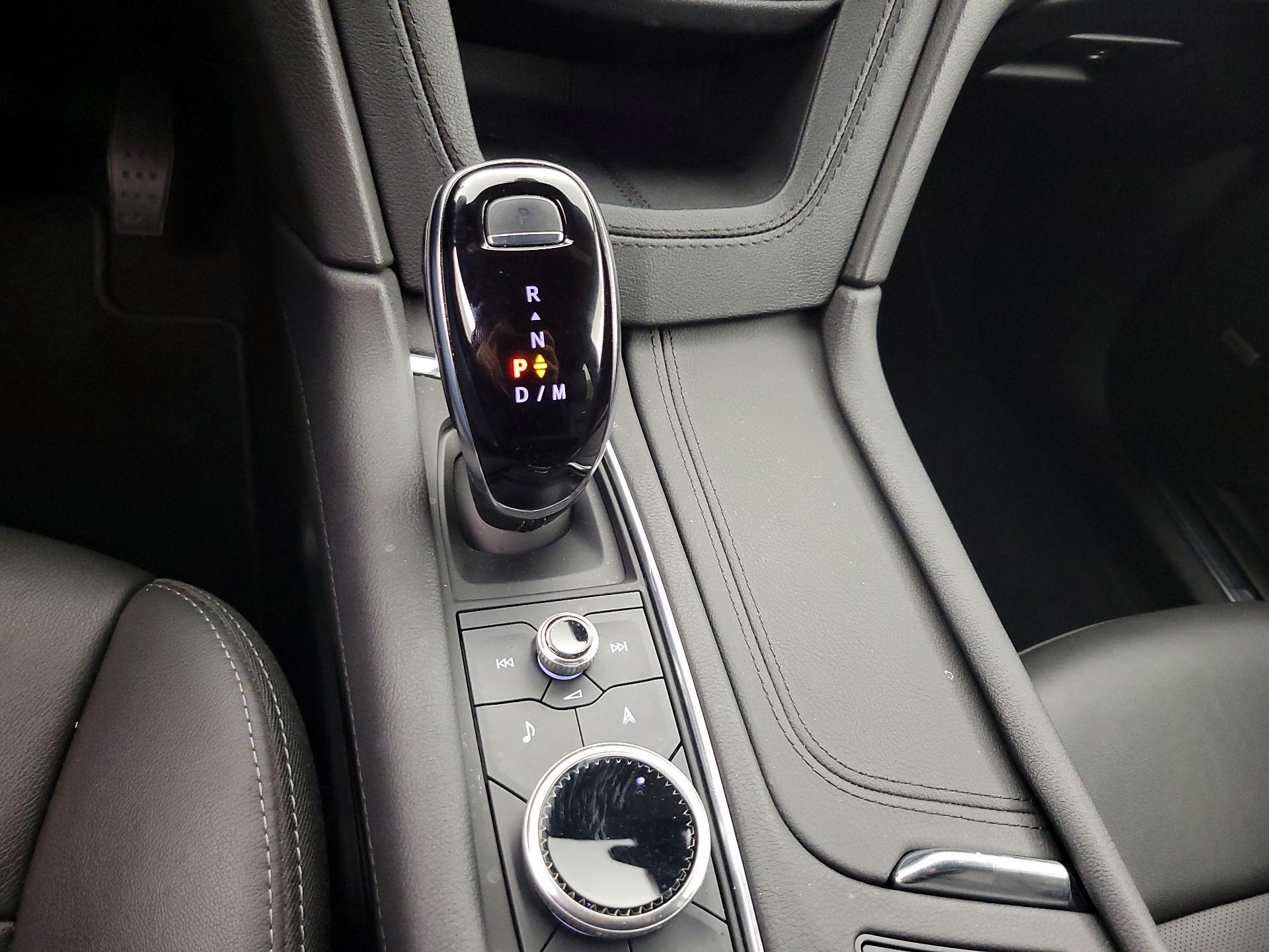 Thumbnail: 2025 Cadillac XT5 - 18