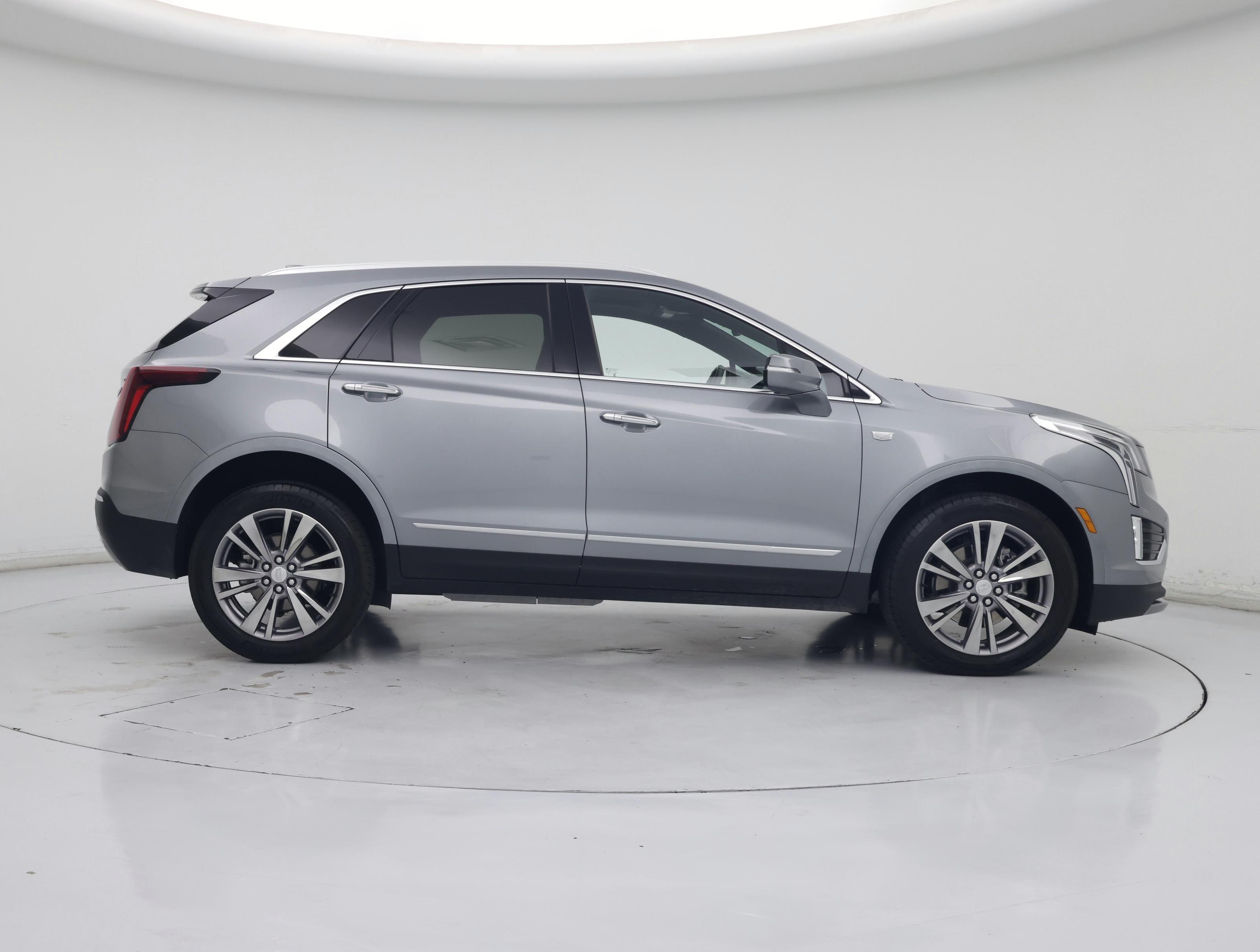 Thumbnail: 2025 Cadillac XT5 - 7