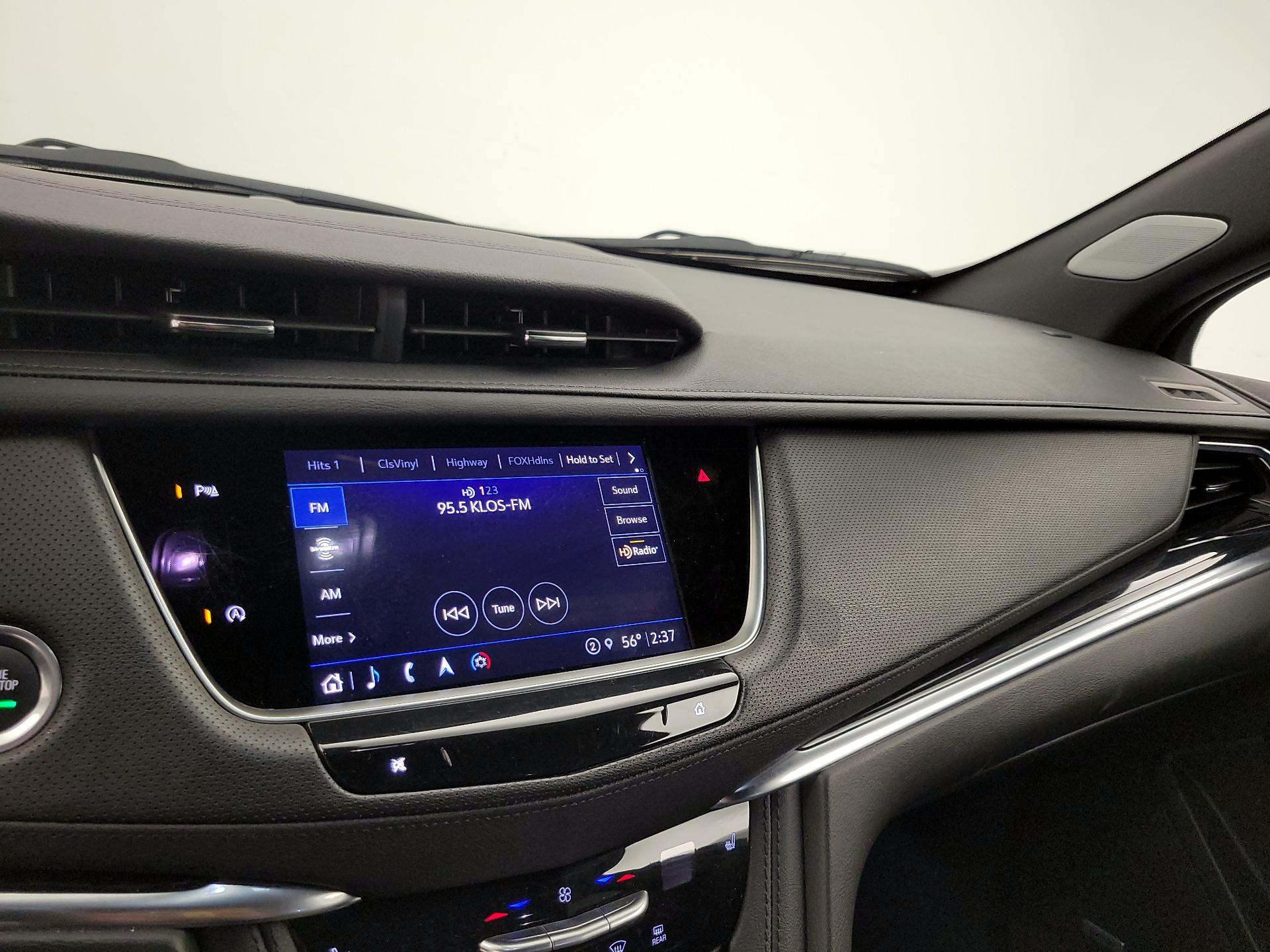 Thumbnail: 2025 Cadillac XT5 - 15