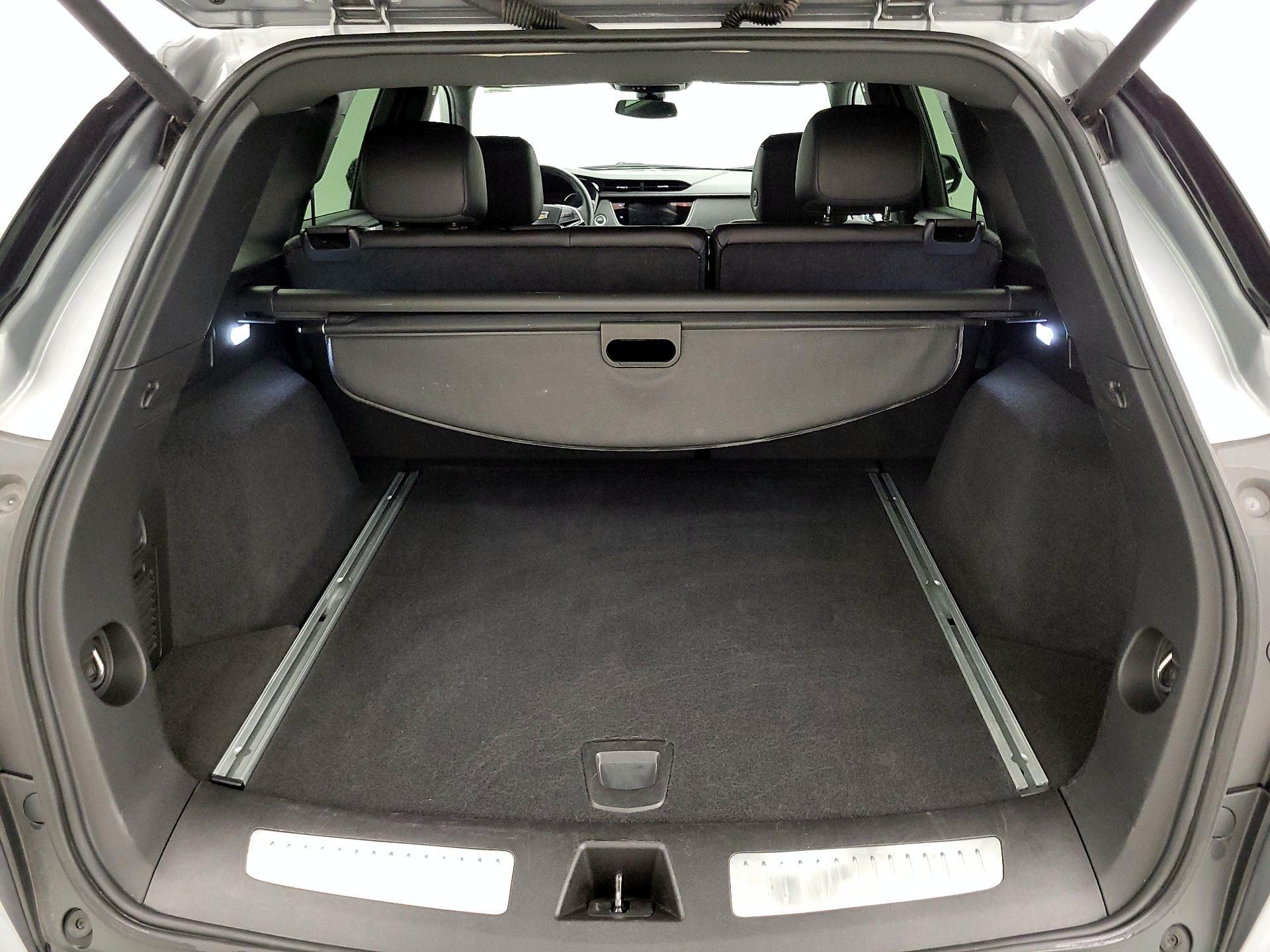 Thumbnail: 2025 Cadillac XT5 - 19