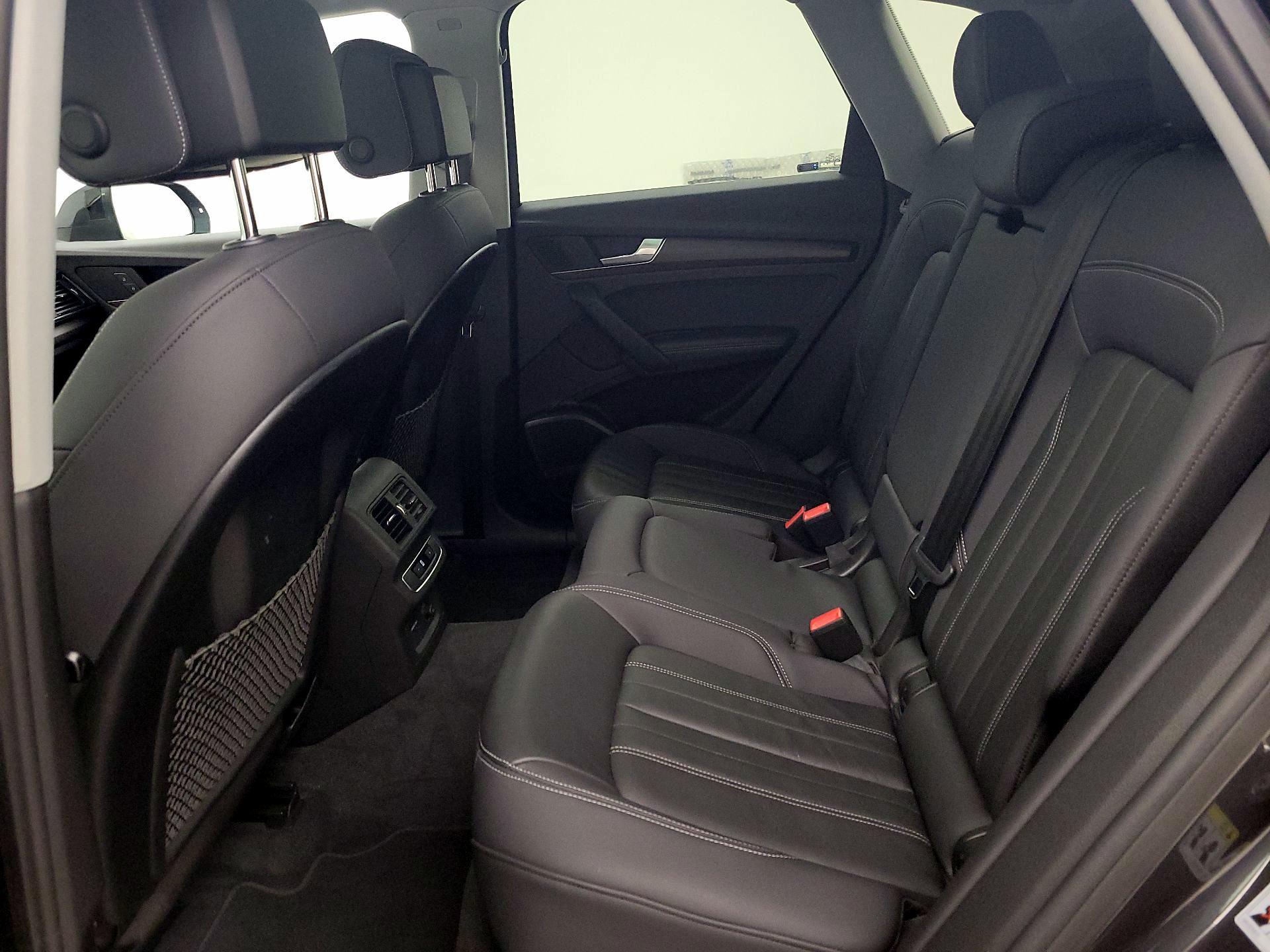 Thumbnail: 2021 Audi Q5 - 20