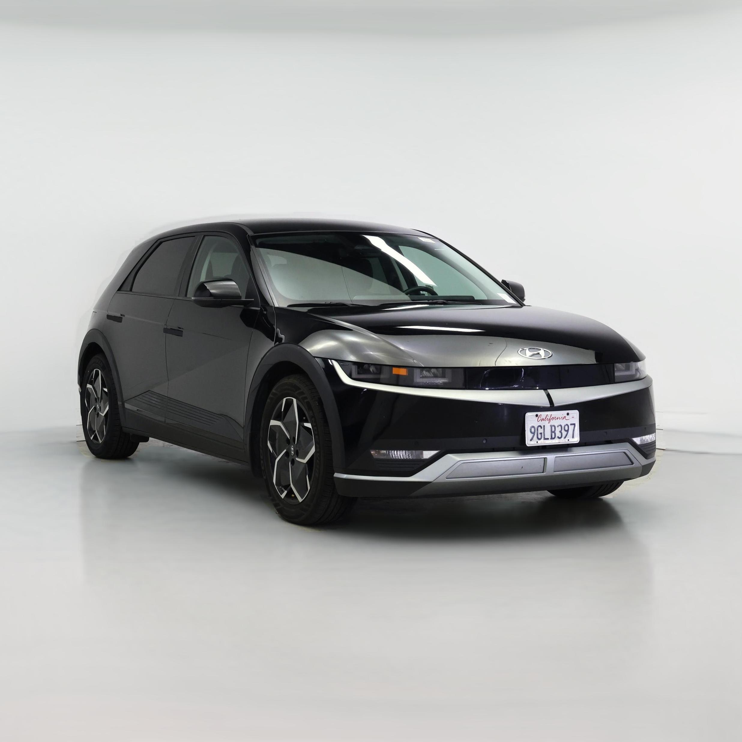 Thumbnail: 2023 Hyundai Ioniq 5 - 1