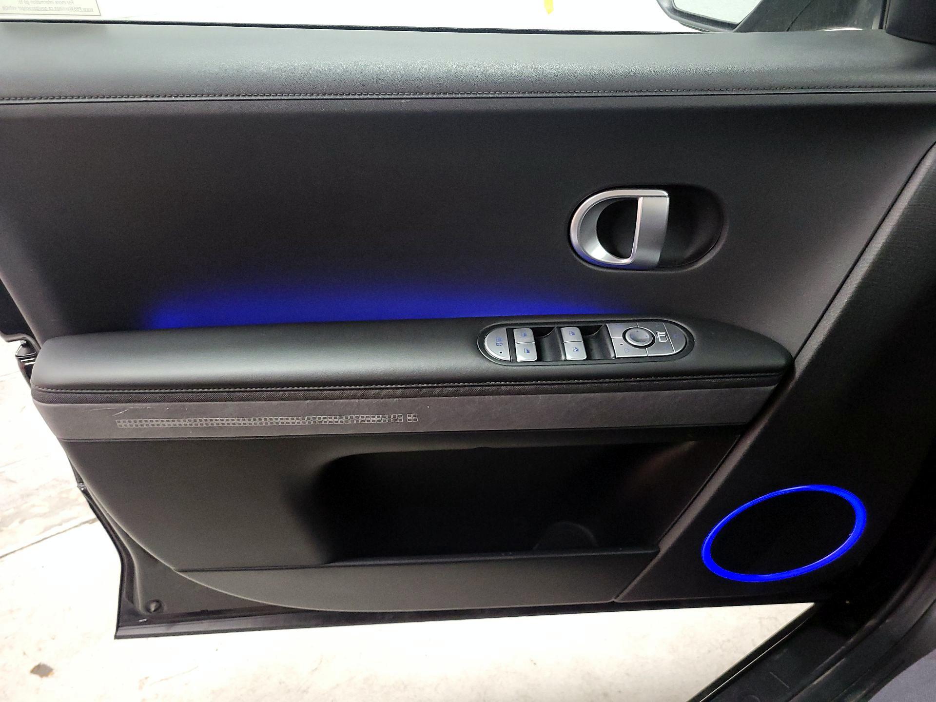 Thumbnail: 2023 Hyundai Ioniq 5 - 12