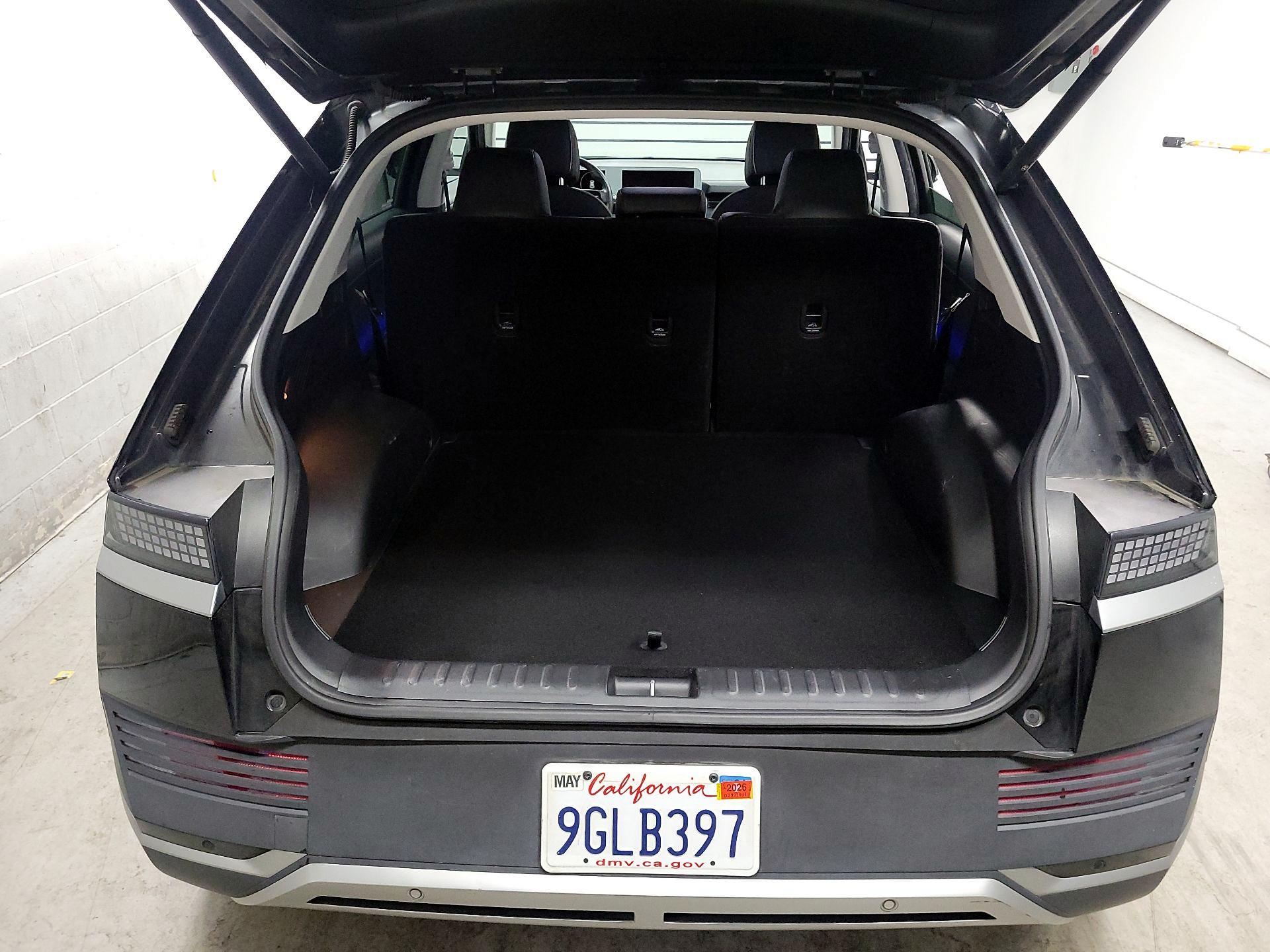 Thumbnail: 2023 Hyundai Ioniq 5 - 19