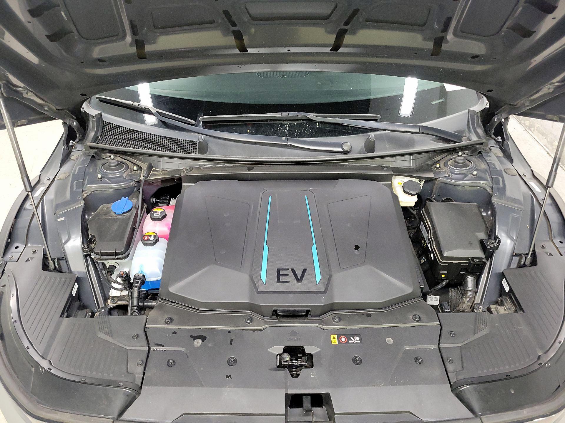 Thumbnail: 2023 Hyundai Ioniq 5 - 20