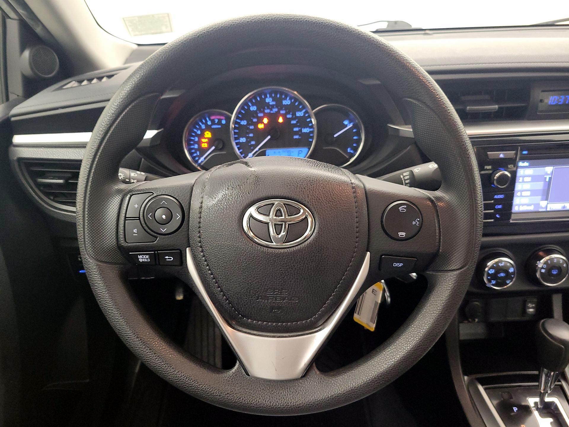 Thumbnail: 2016 Toyota Corolla - 10