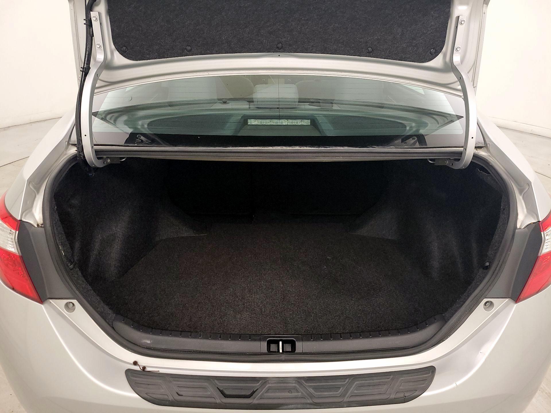 Thumbnail: 2016 Toyota Corolla - 19