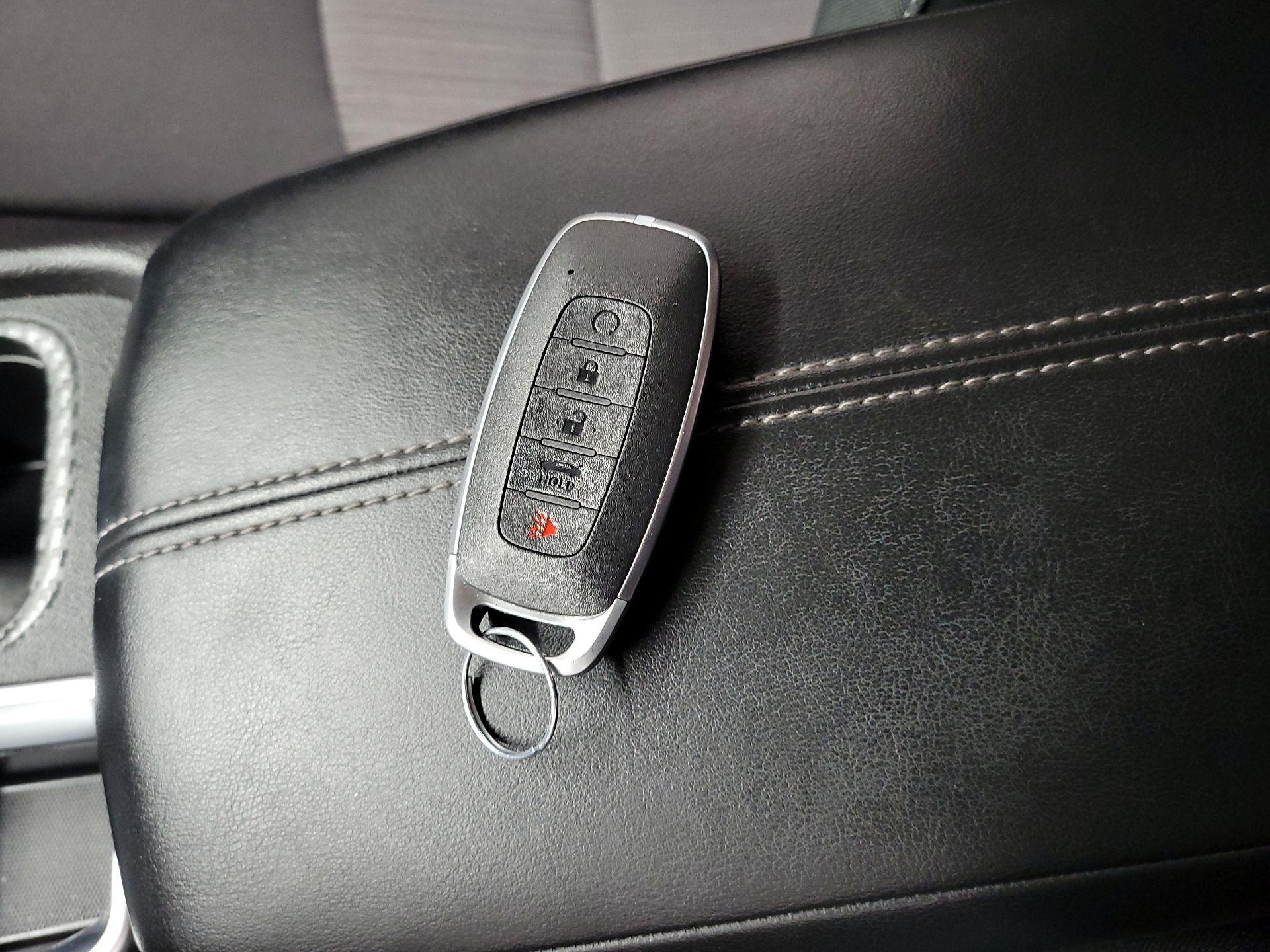 Thumbnail: 2025 Nissan Sentra - 18