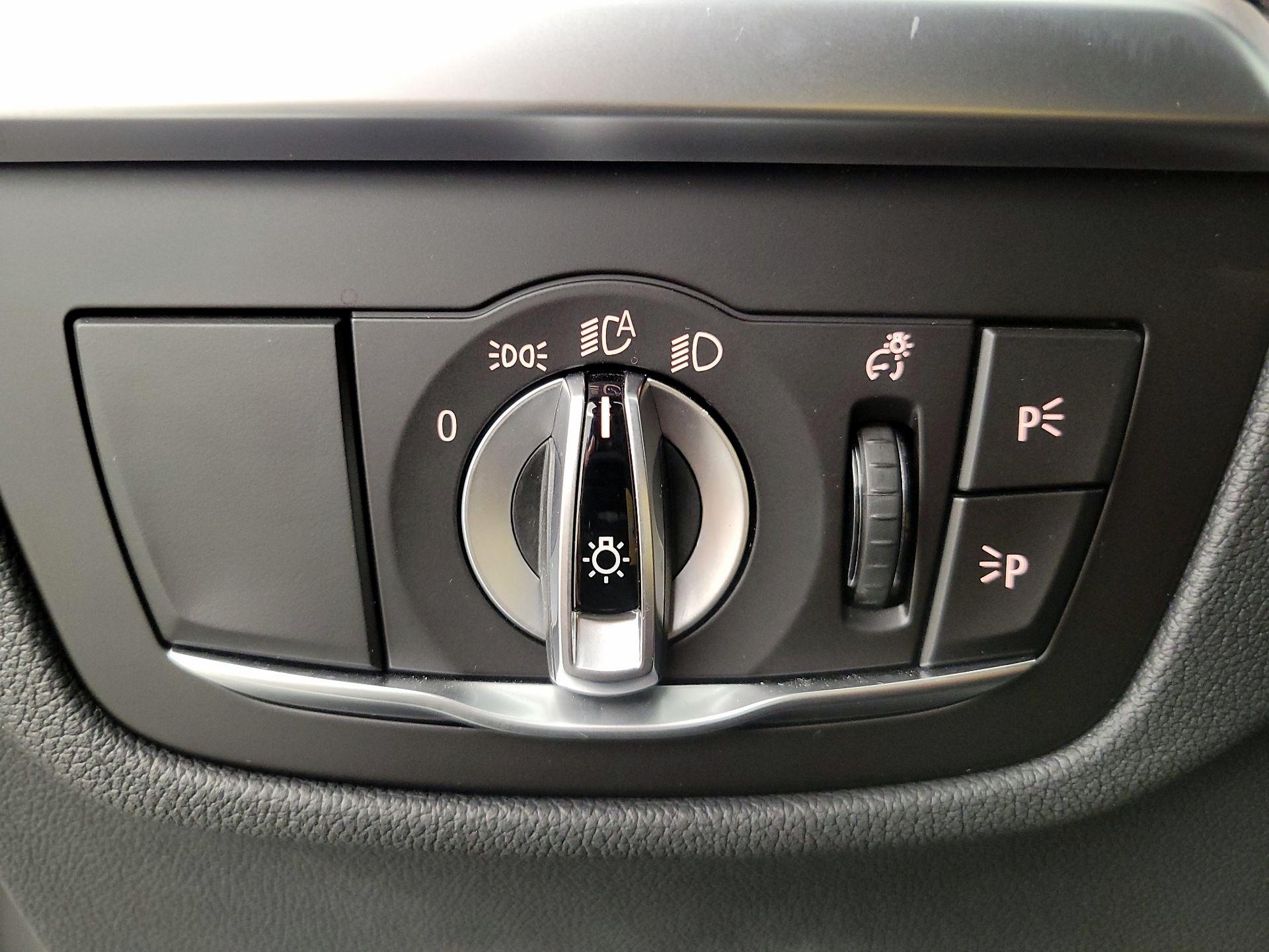 Thumbnail: 2022 BMW X3 - 13