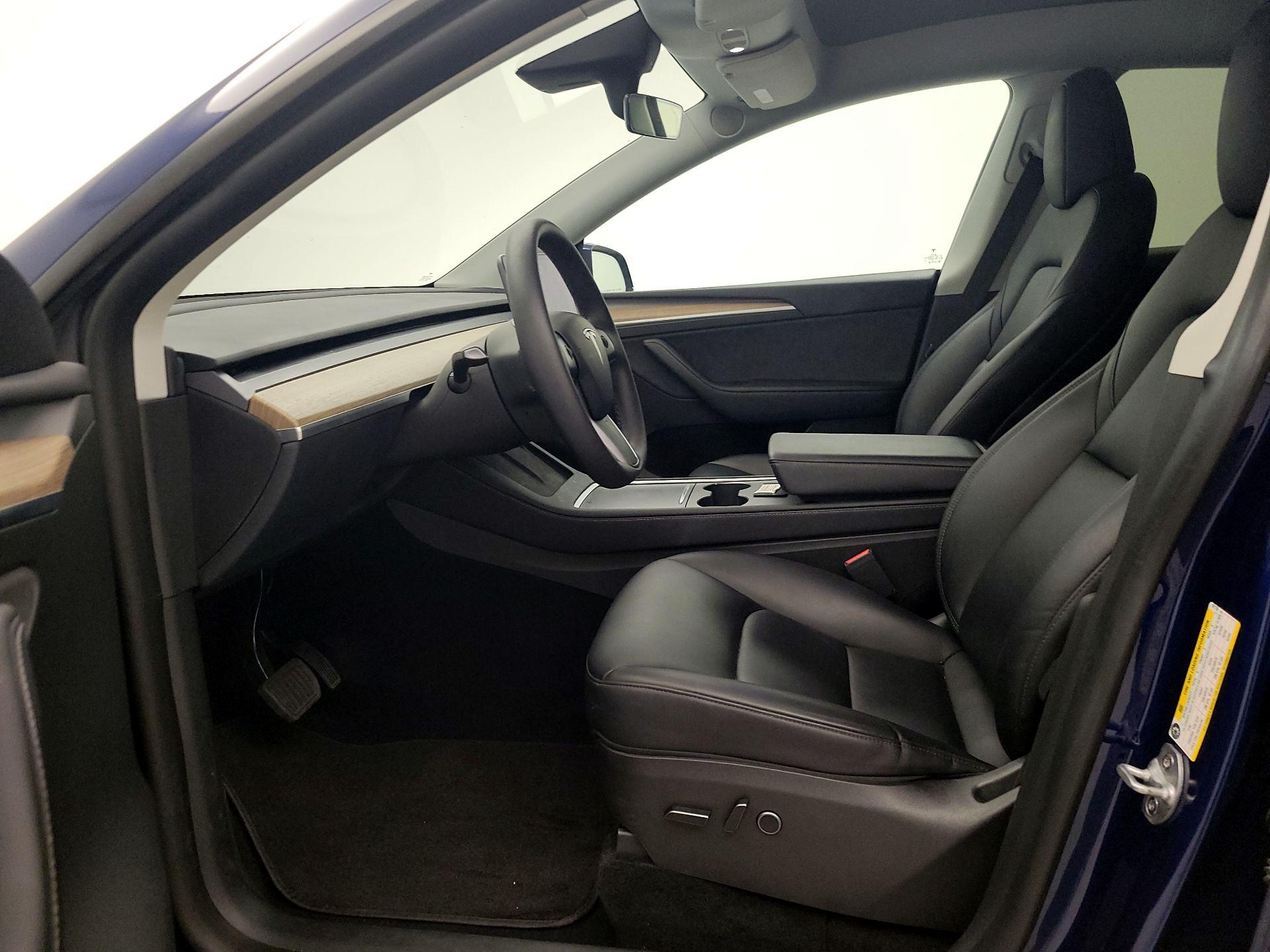 Thumbnail: 2022 Tesla Model Y - 11