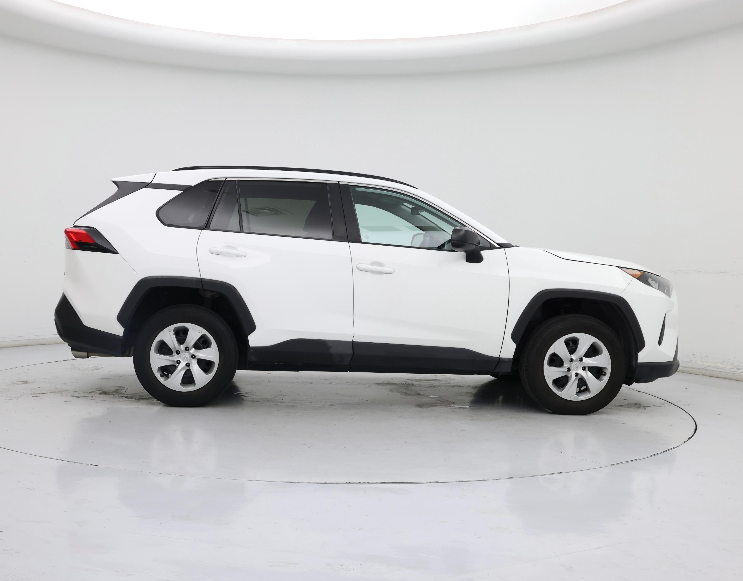 Thumbnail: 2019 Toyota RAV4 - 7