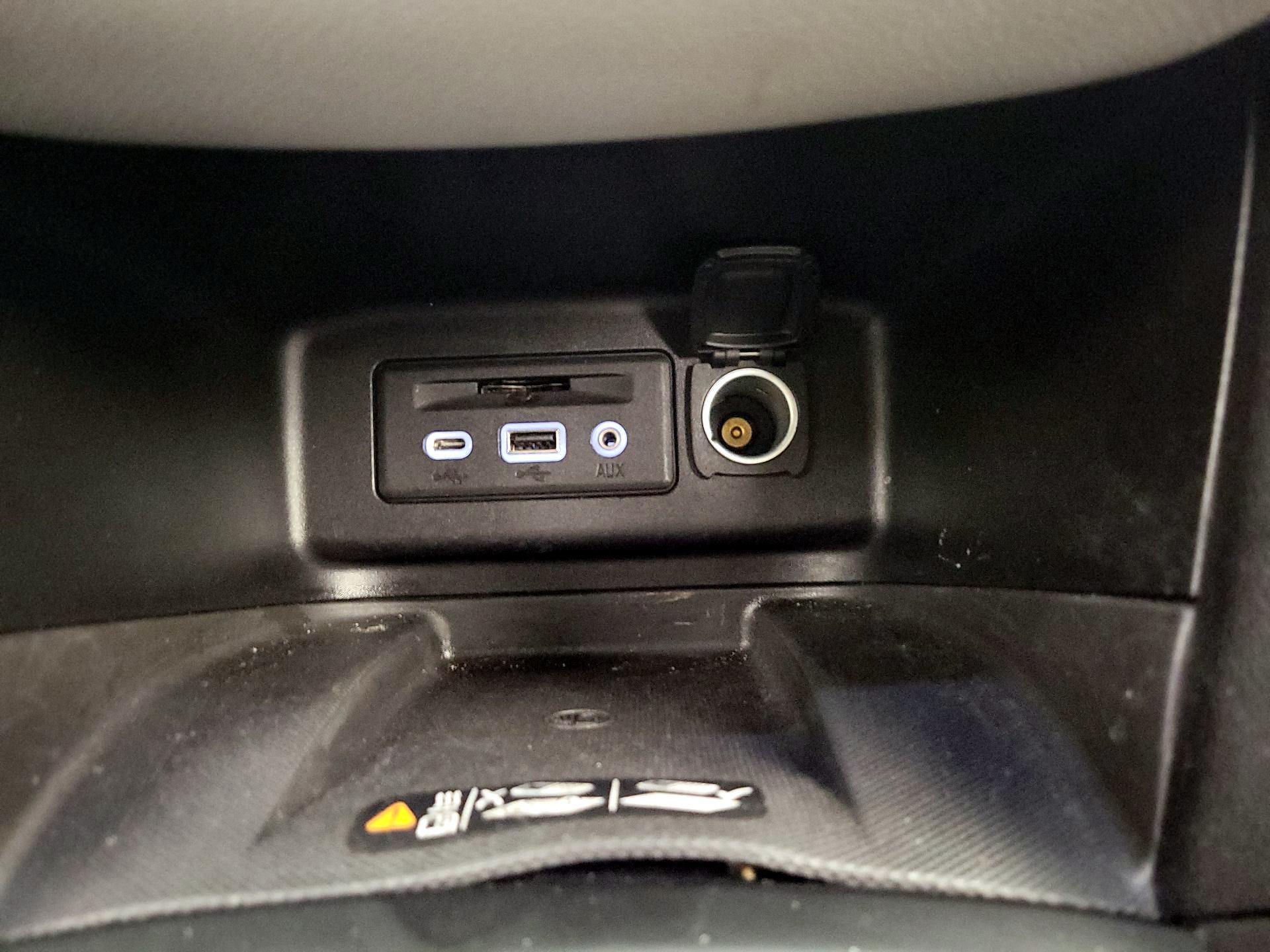 Thumbnail: 2019 Chevrolet Equinox - 18