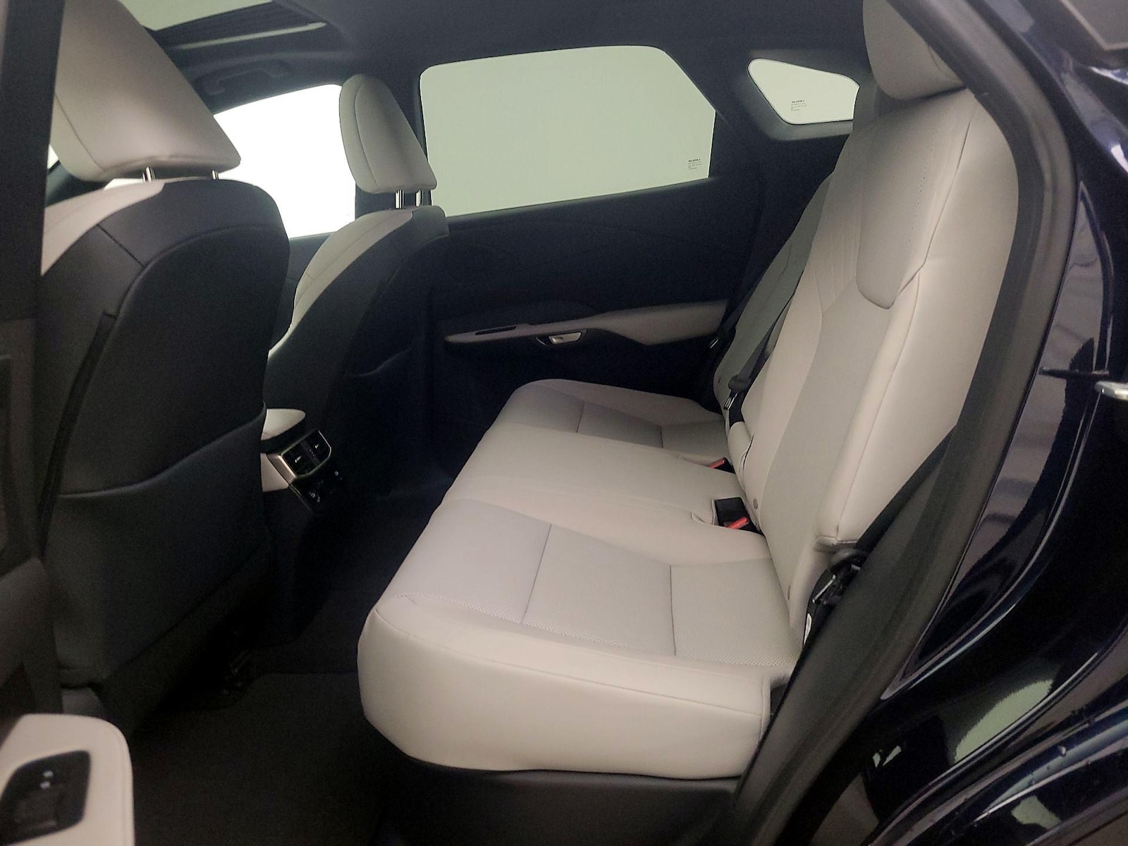 2023 Lexus RX 350 - Photo 21