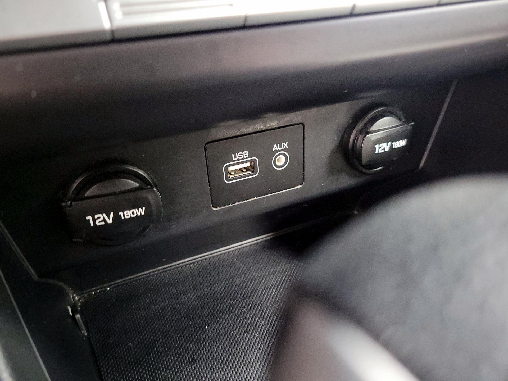 Thumbnail: 2018 Hyundai Sonata - 18