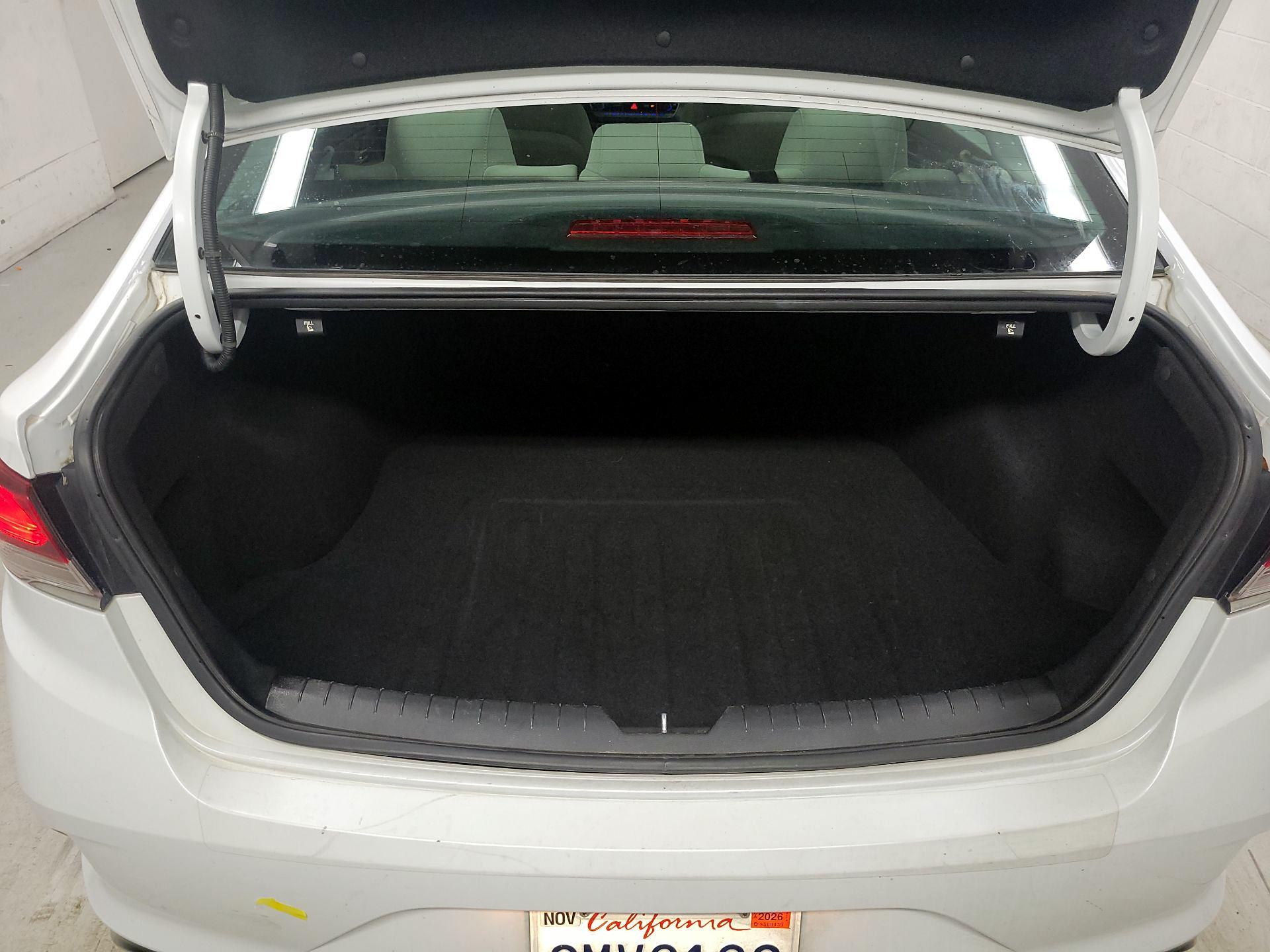 Thumbnail: 2018 Hyundai Sonata - 20