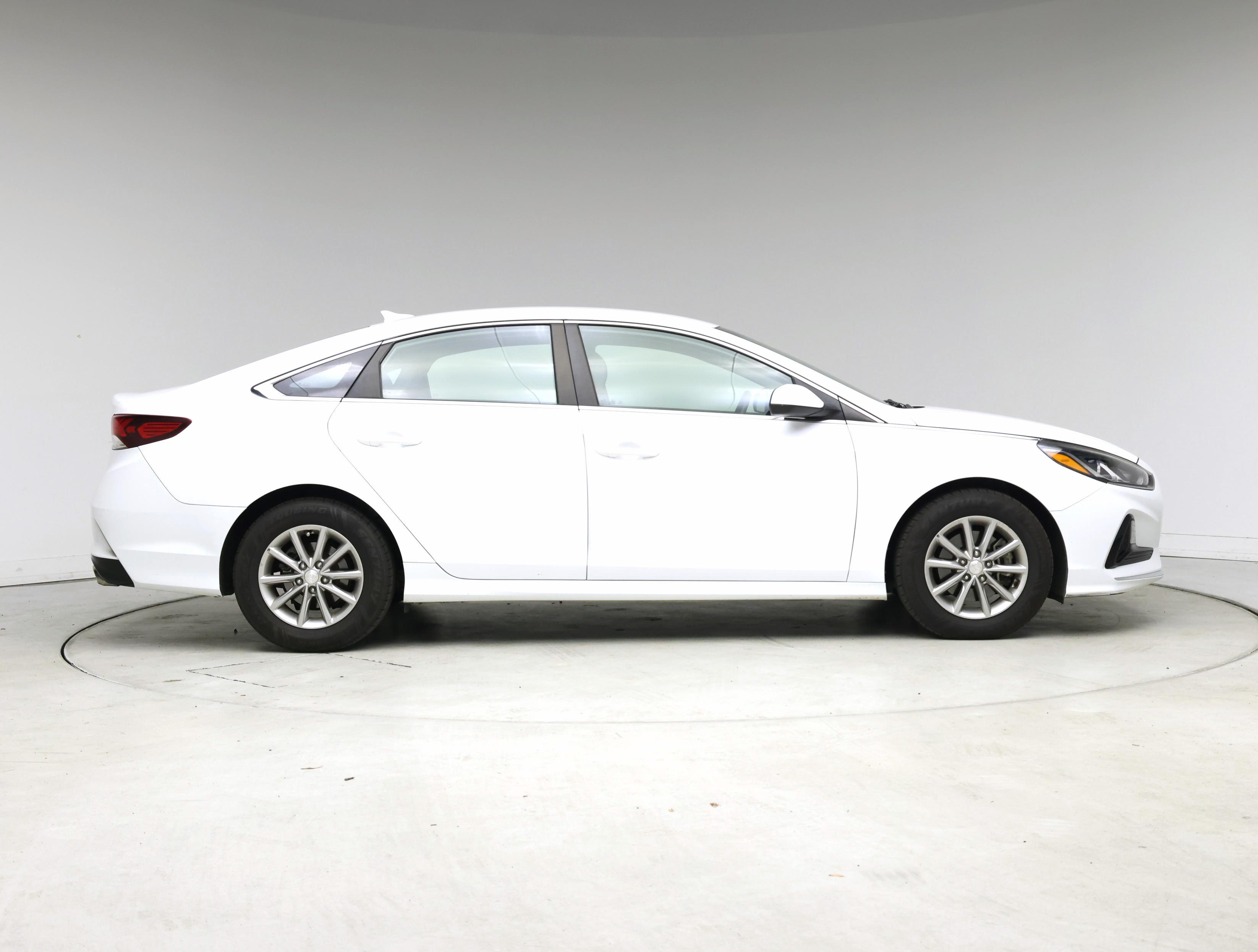 Thumbnail: 2018 Hyundai Sonata - 7