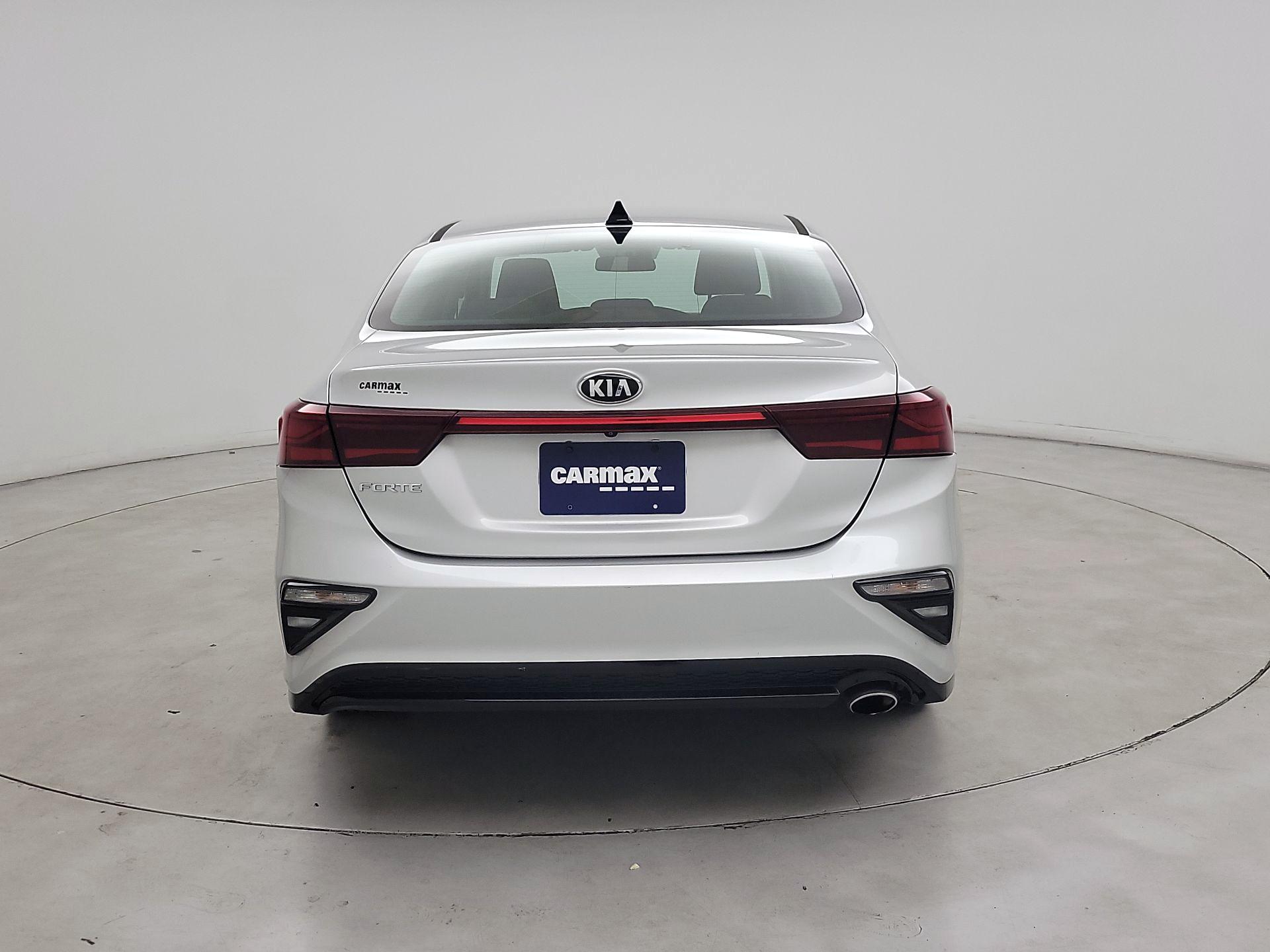 Thumbnail: 2019 Kia Forte - 6