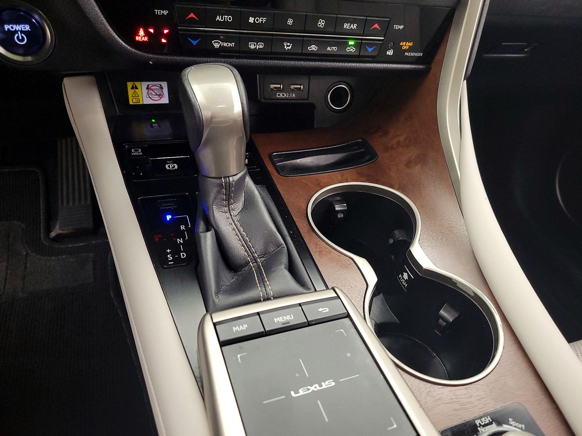 Thumbnail: 2021 Lexus RX - 18