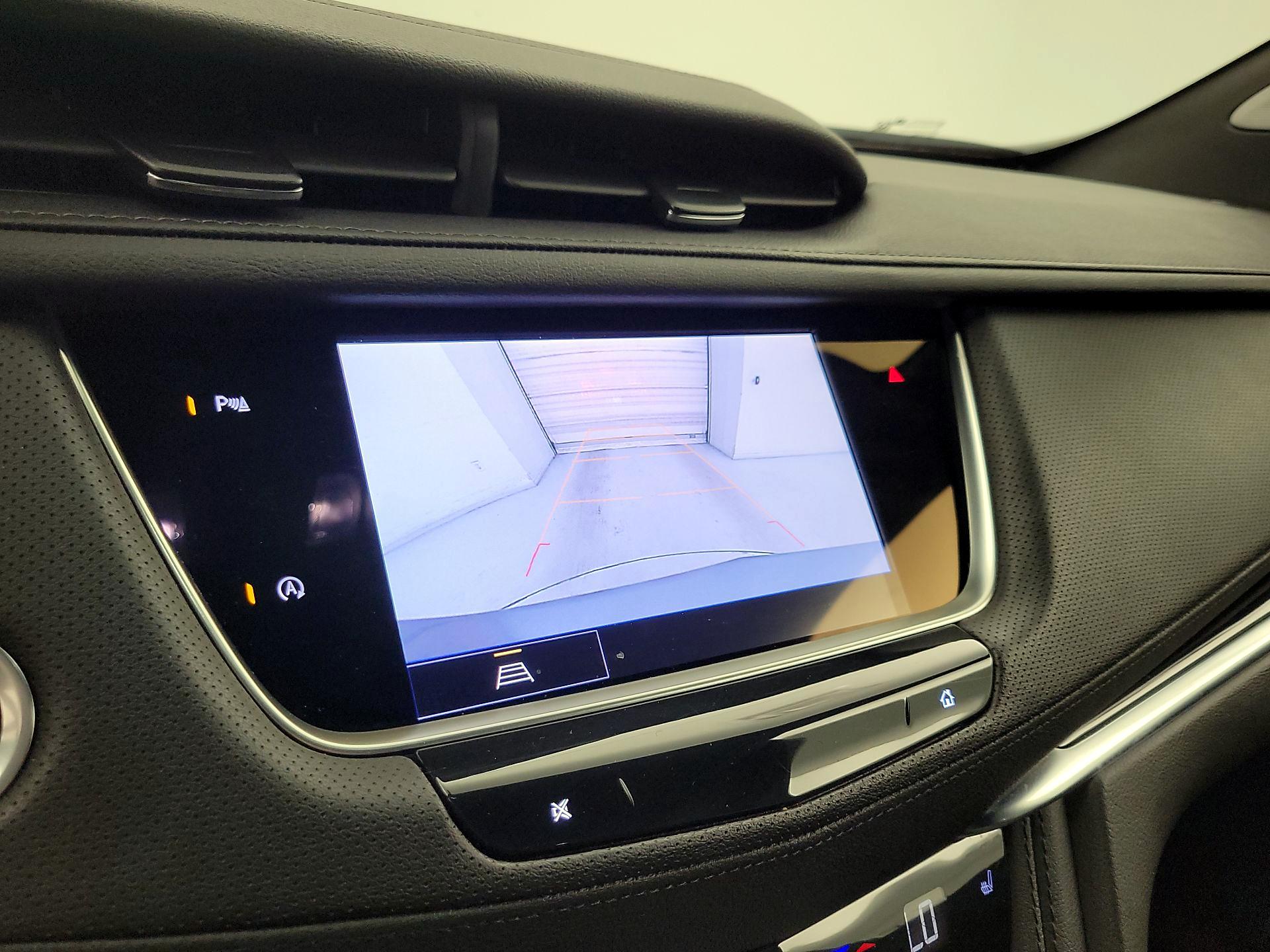 Thumbnail: 2025 Cadillac XT5 - 14