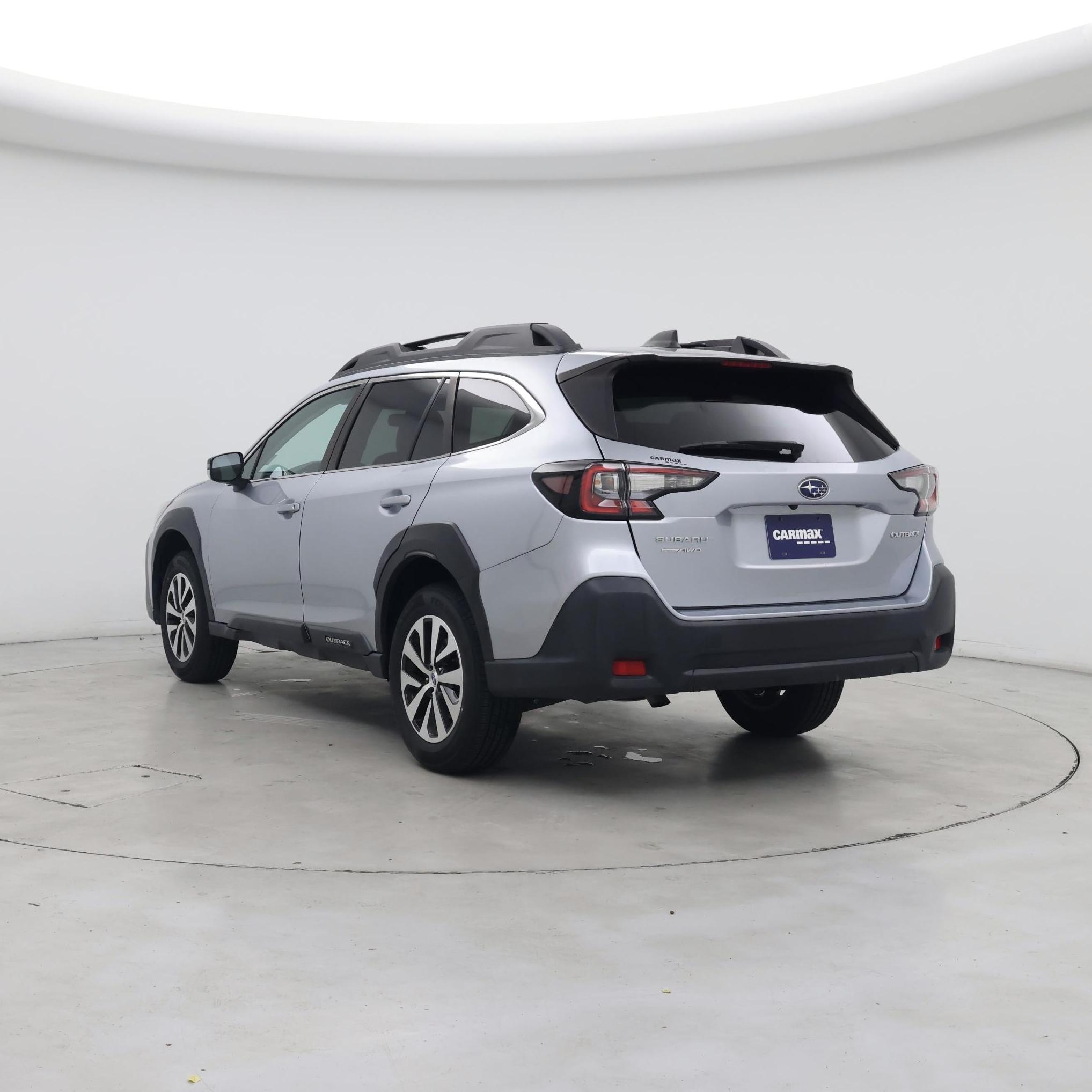 Thumbnail: 2023 Subaru Outback - 2