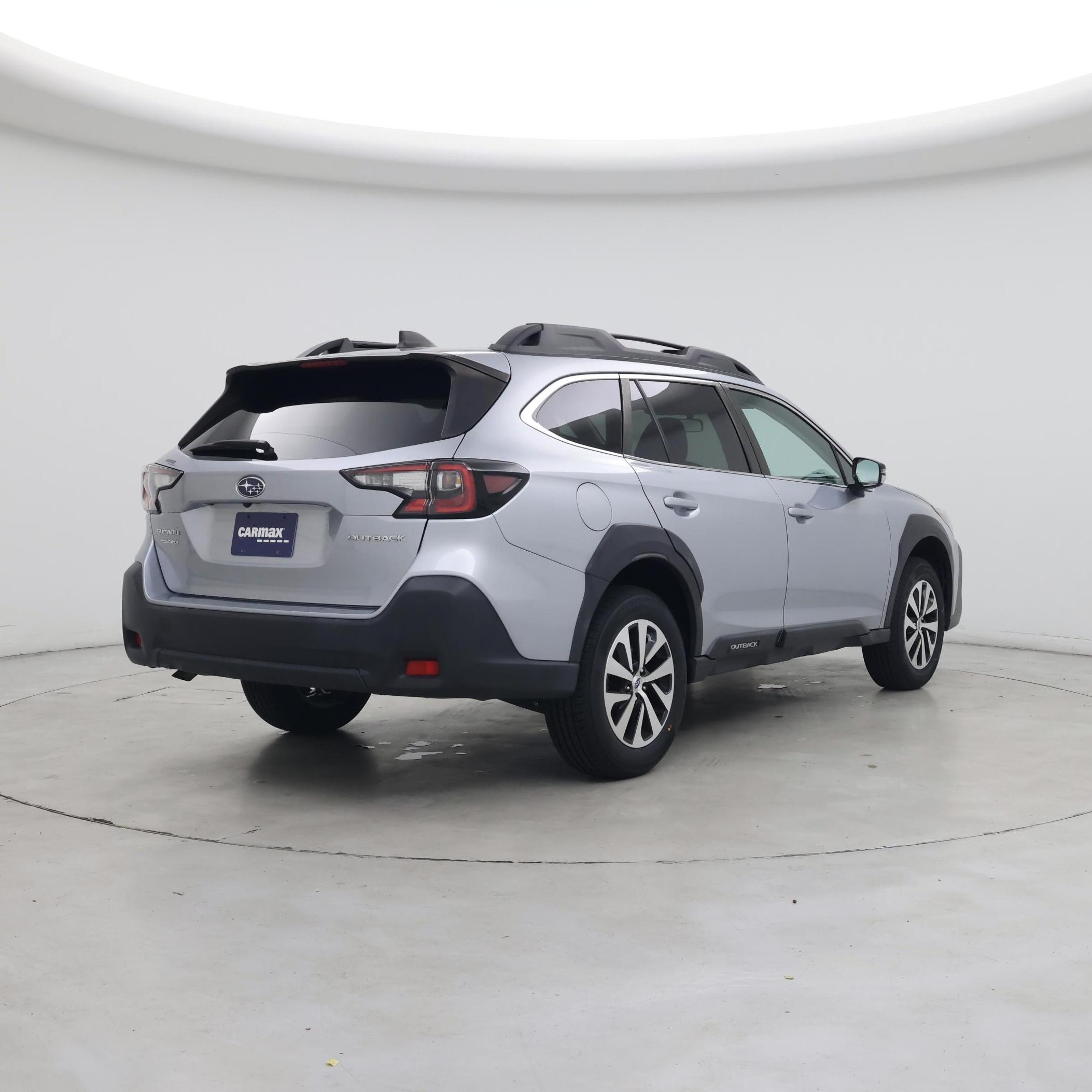 Thumbnail: 2023 Subaru Outback - 8