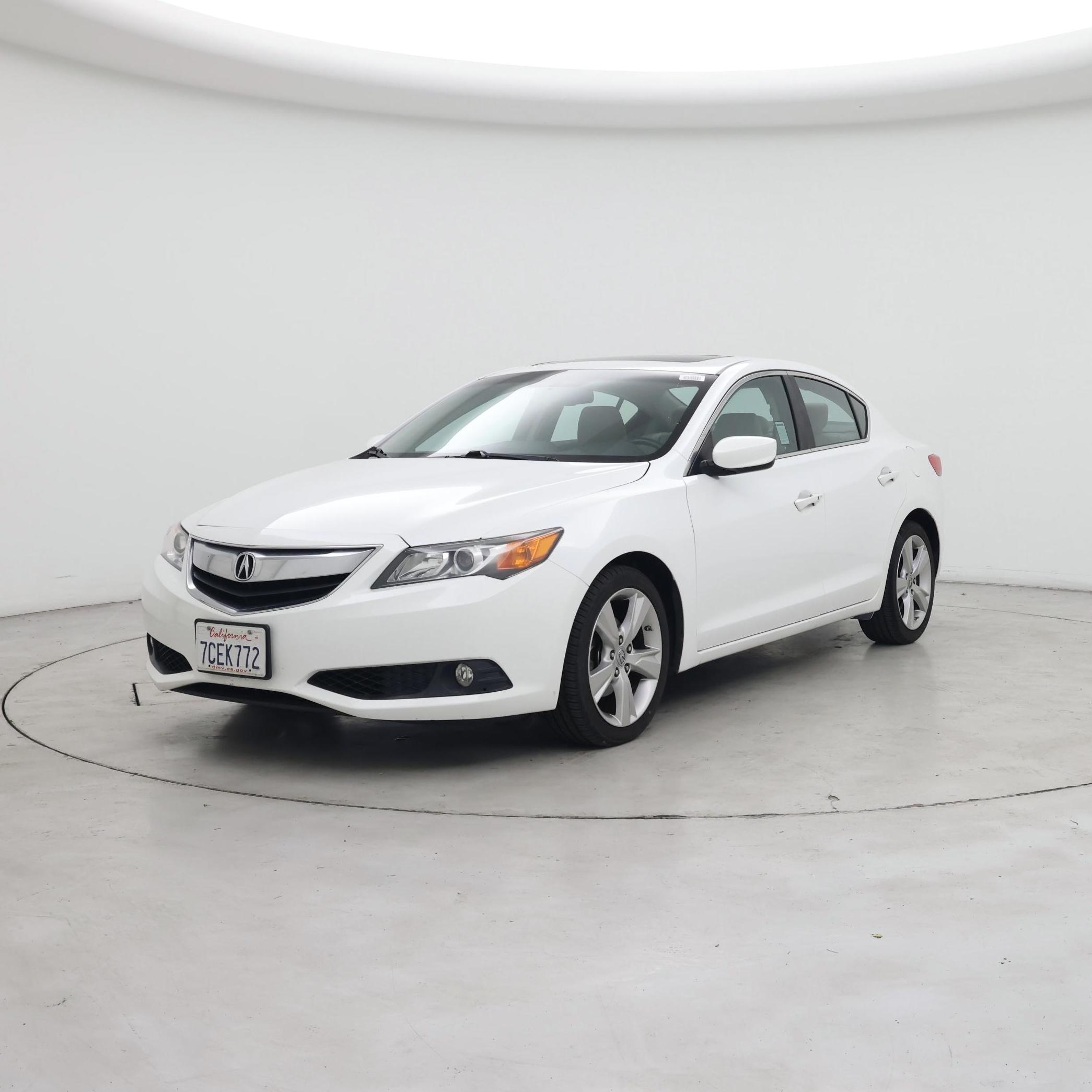 Thumbnail: 2014 Acura ILX - 4