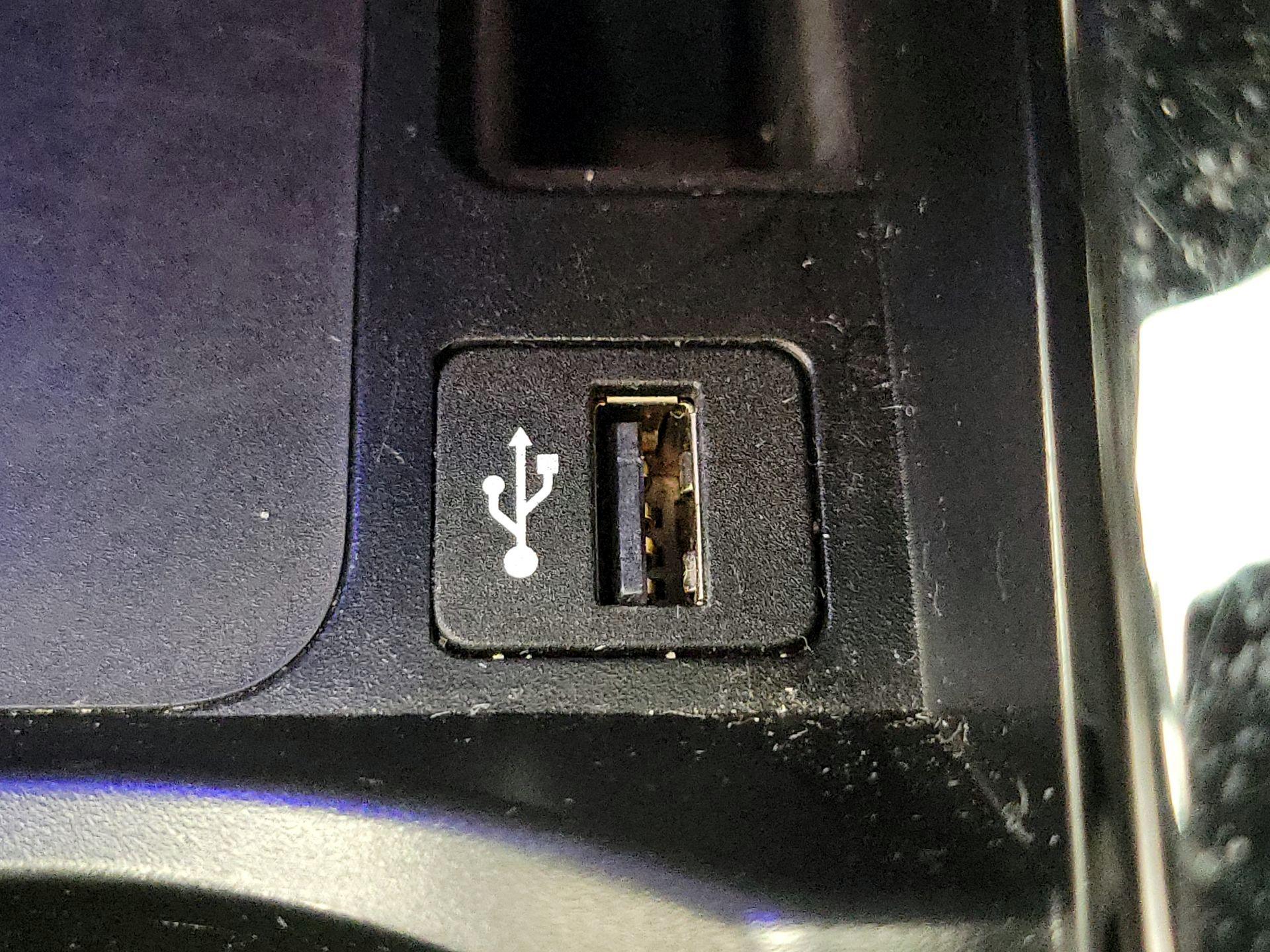 Thumbnail: 2024 BMW X3 - 19