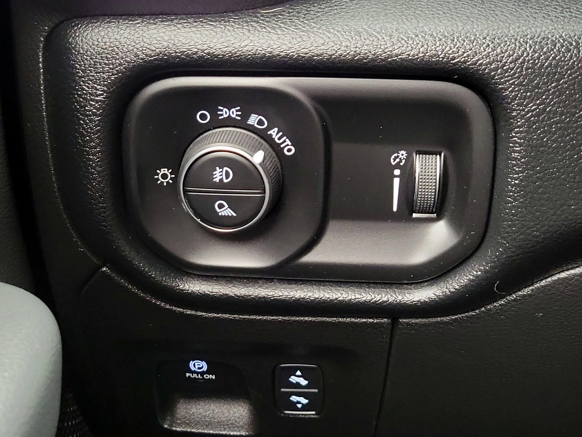 Thumbnail: 2021 RAM 1500 - 13