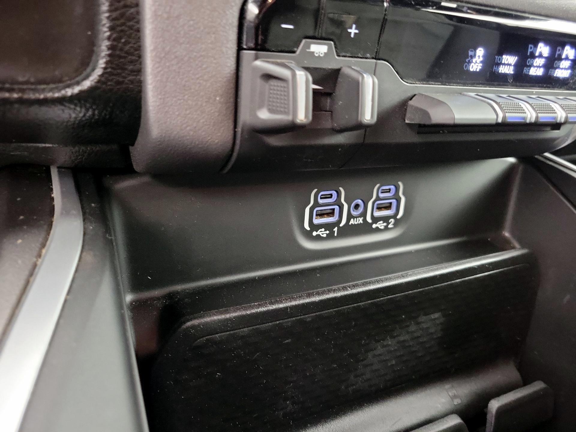 Thumbnail: 2021 RAM 1500 - 18