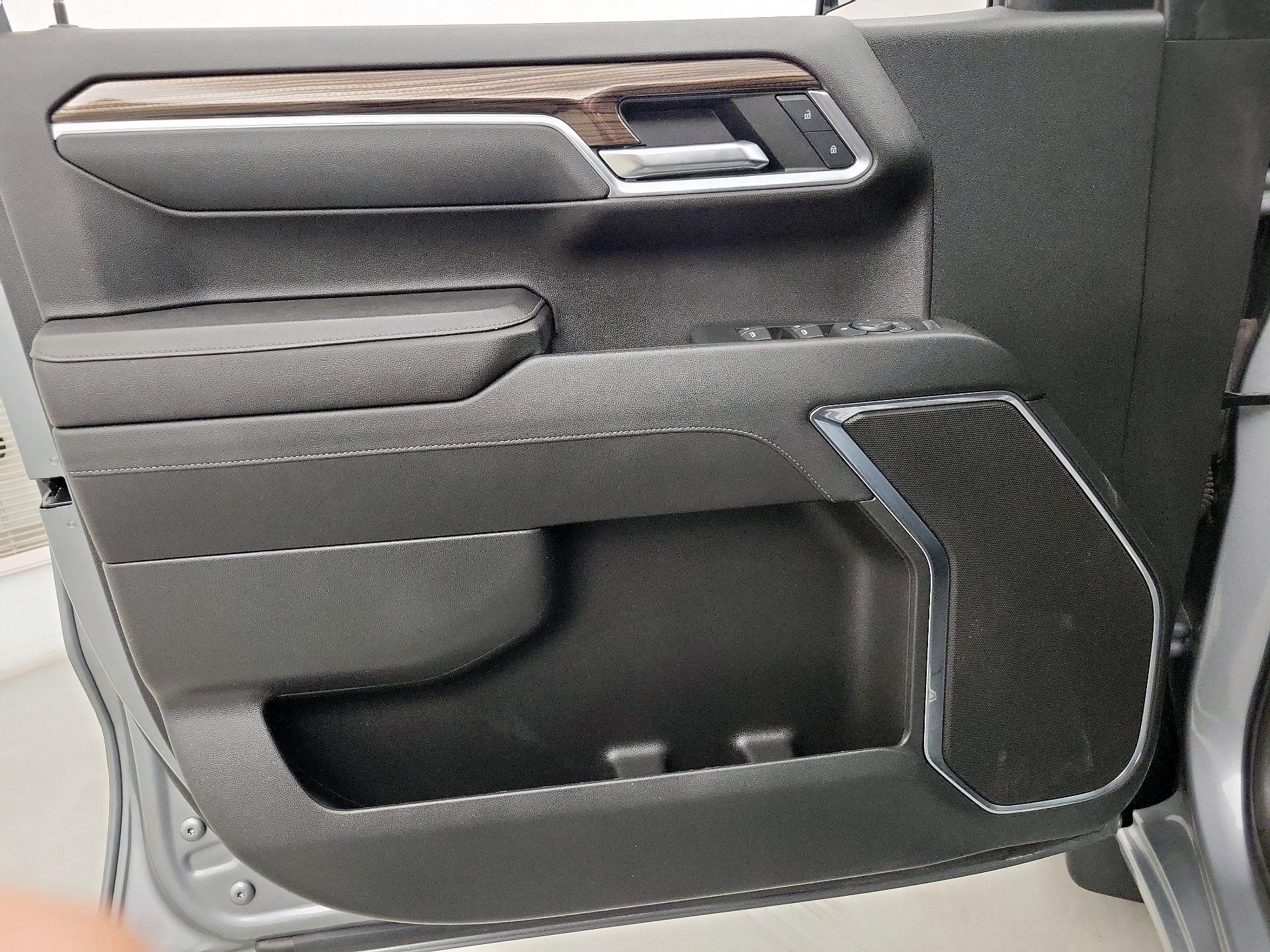 Thumbnail: 2023 Chevrolet Silverado 1500 - 12