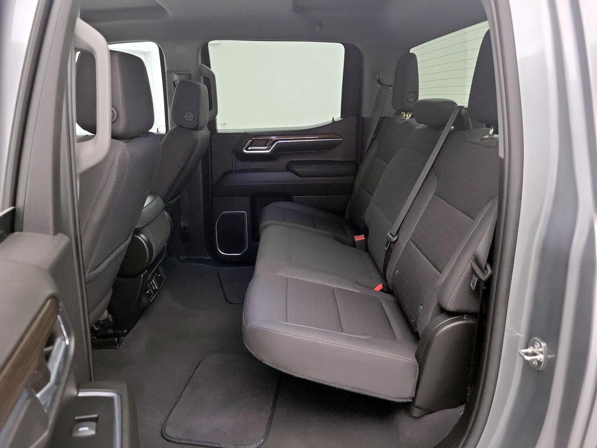 Thumbnail: 2023 Chevrolet Silverado 1500 - 19