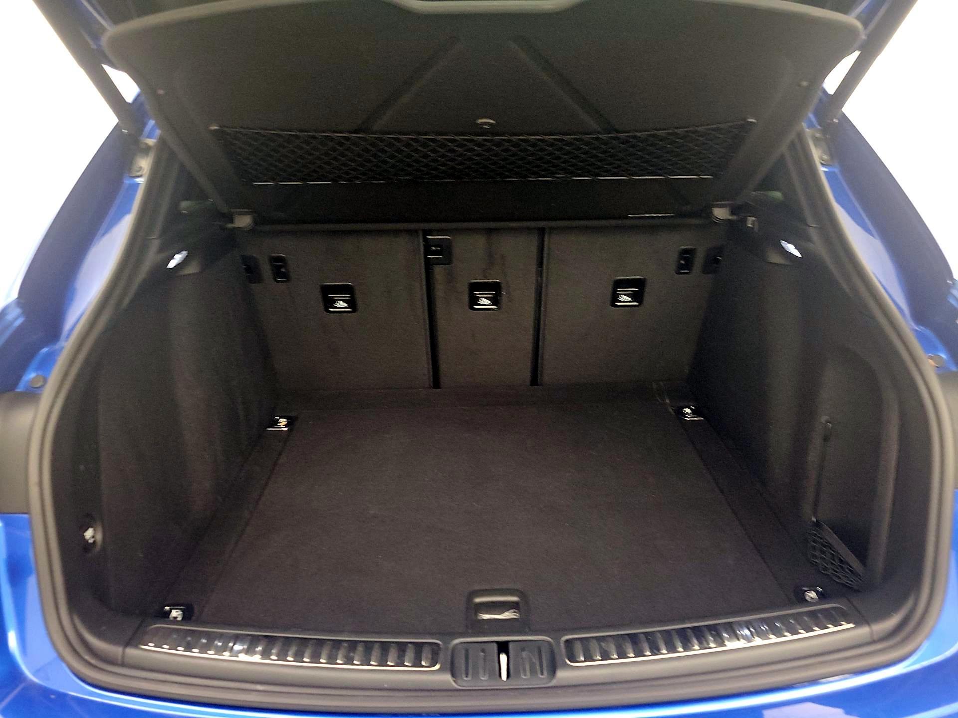 Thumbnail: 2017 Porsche Macan - 20