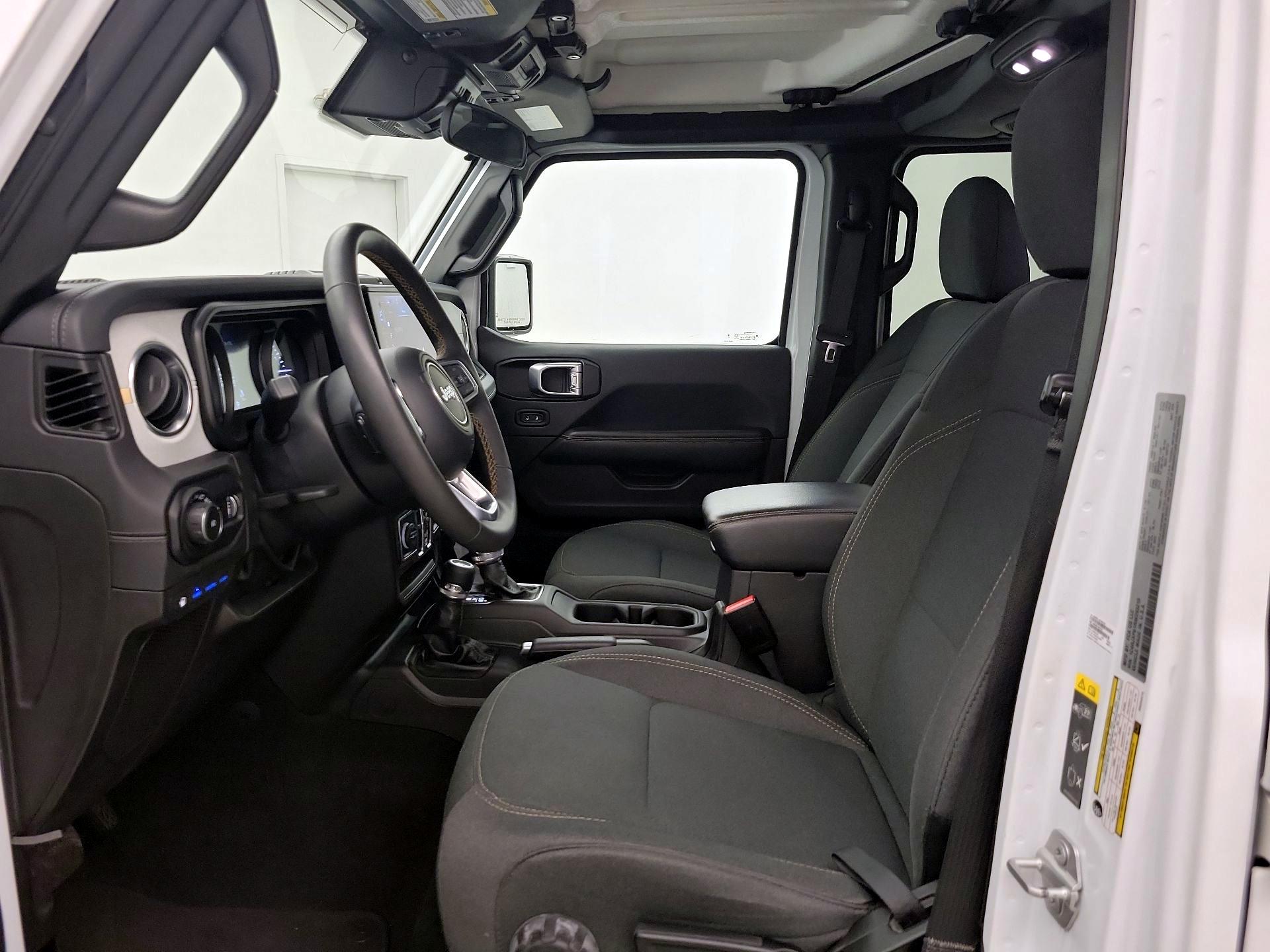 Thumbnail: 2024 Jeep Wrangler - 11