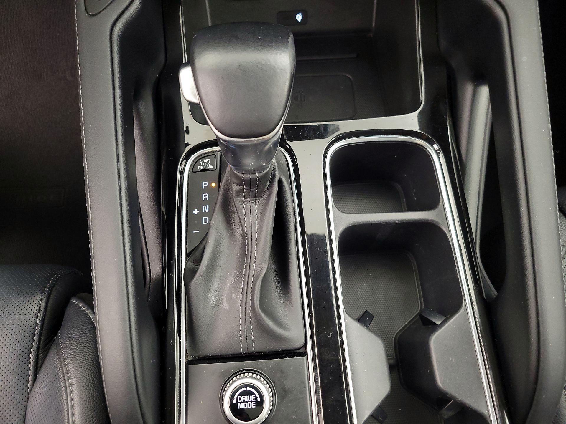 Thumbnail: 2020 Kia Telluride - 18