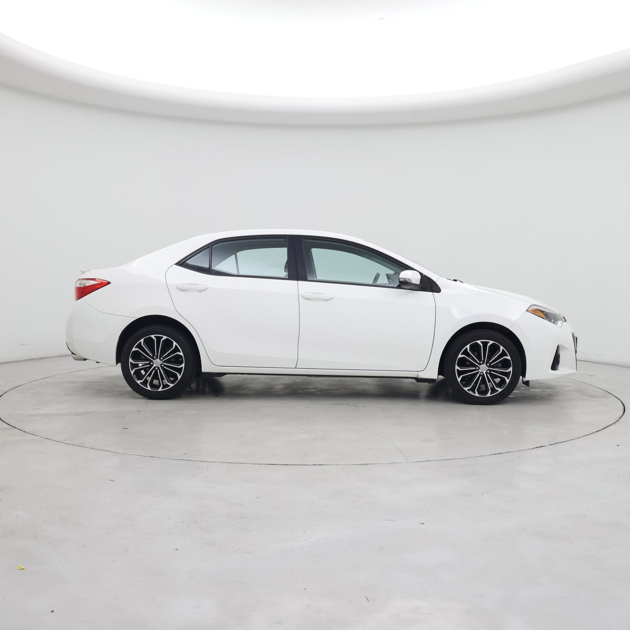 Thumbnail: 2015 Toyota Corolla - 7