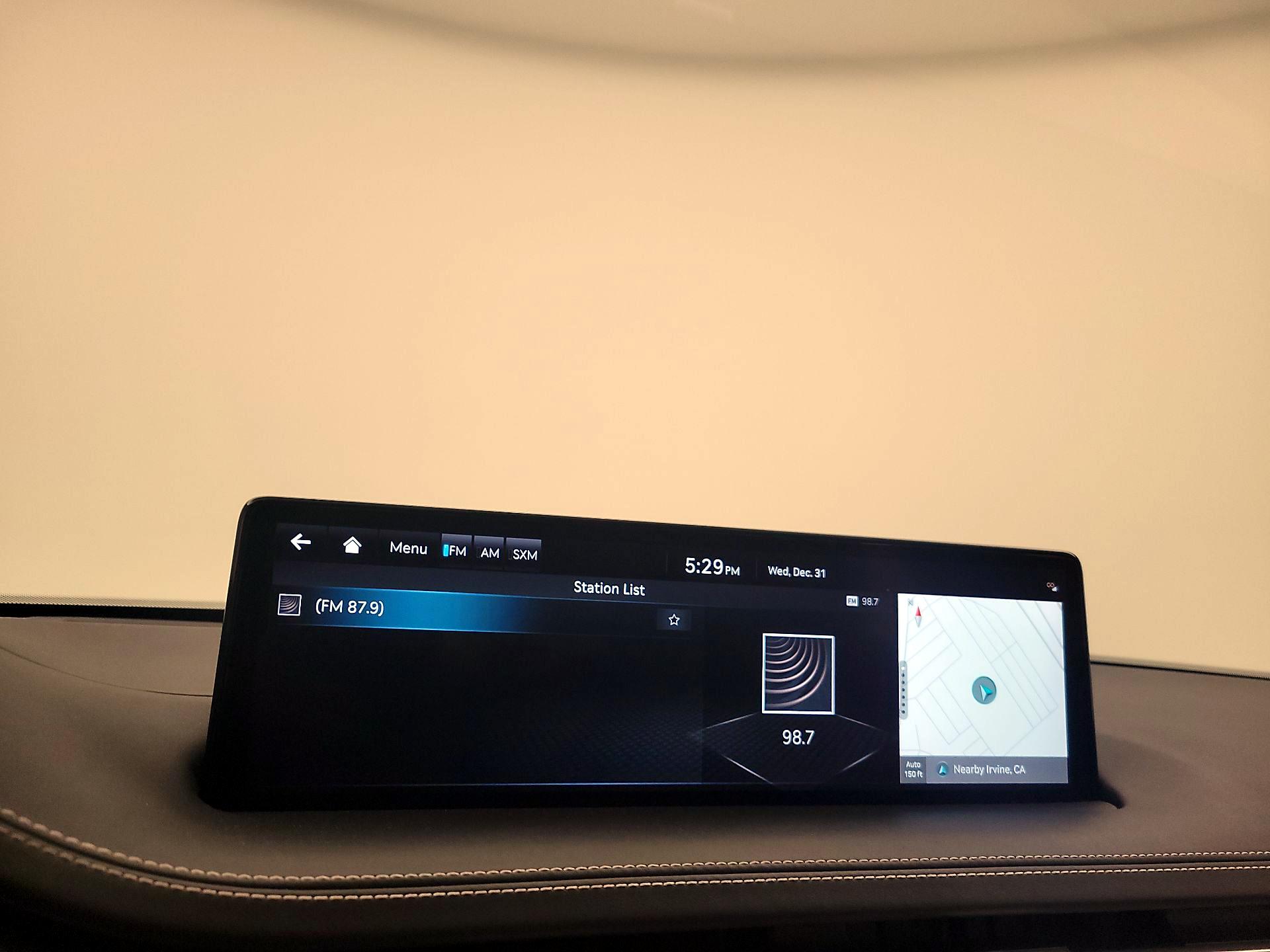 Thumbnail: 2023 Genesis GV70 - 16