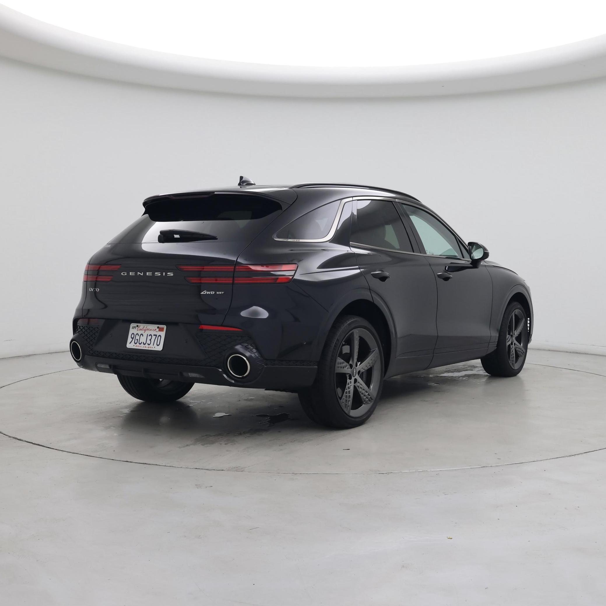 Thumbnail: 2023 Genesis GV70 - 8