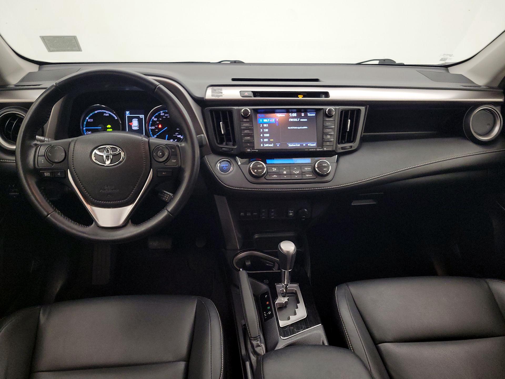 Thumbnail: 2016 Toyota RAV4 - 9