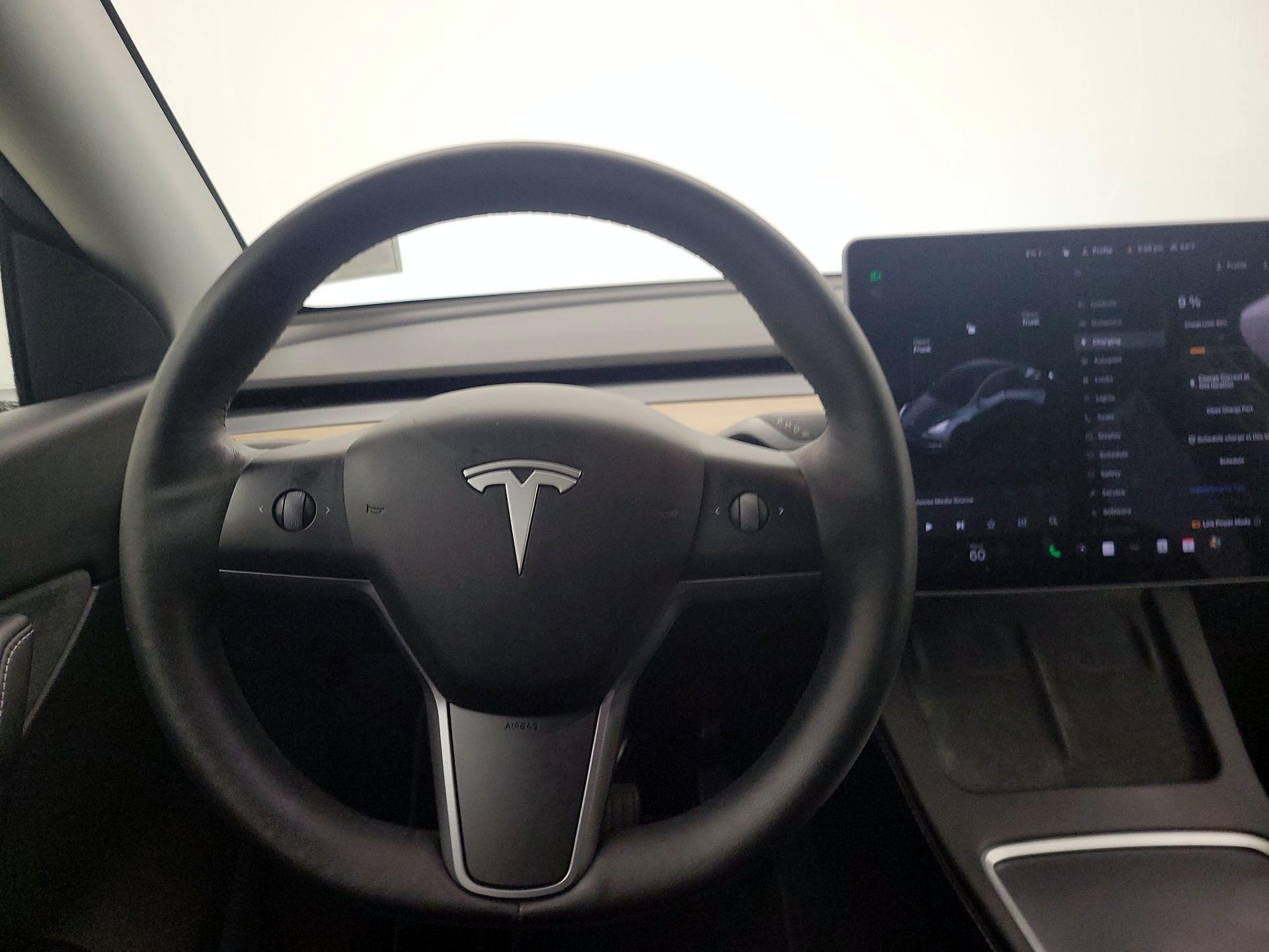 Thumbnail: 2022 Tesla Model Y - 10