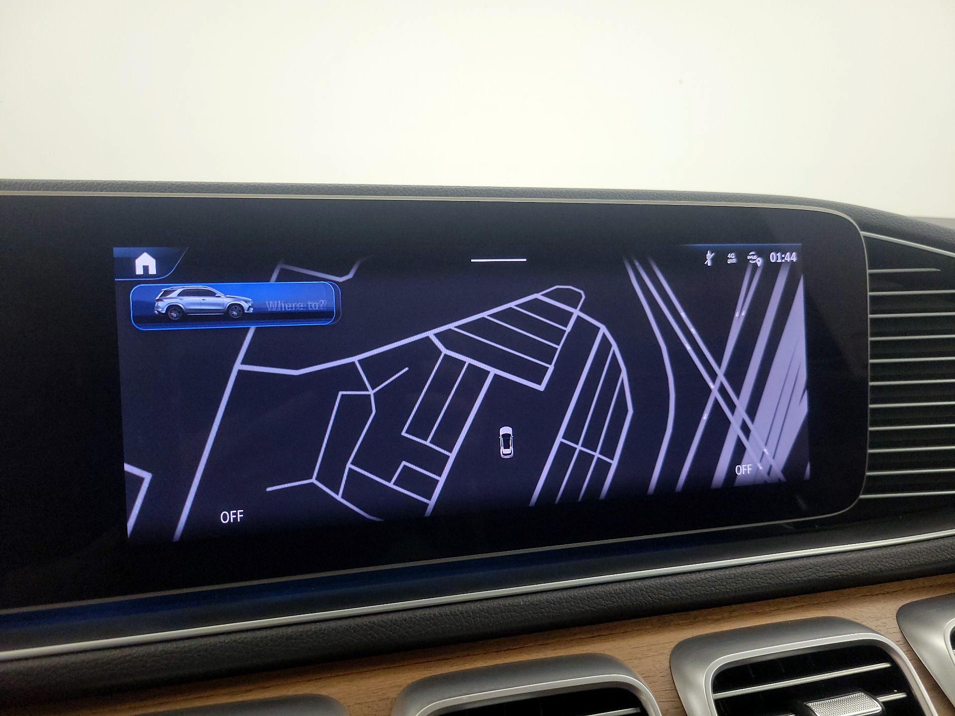 Thumbnail: 2025 Mercedes-Benz GLE - 14