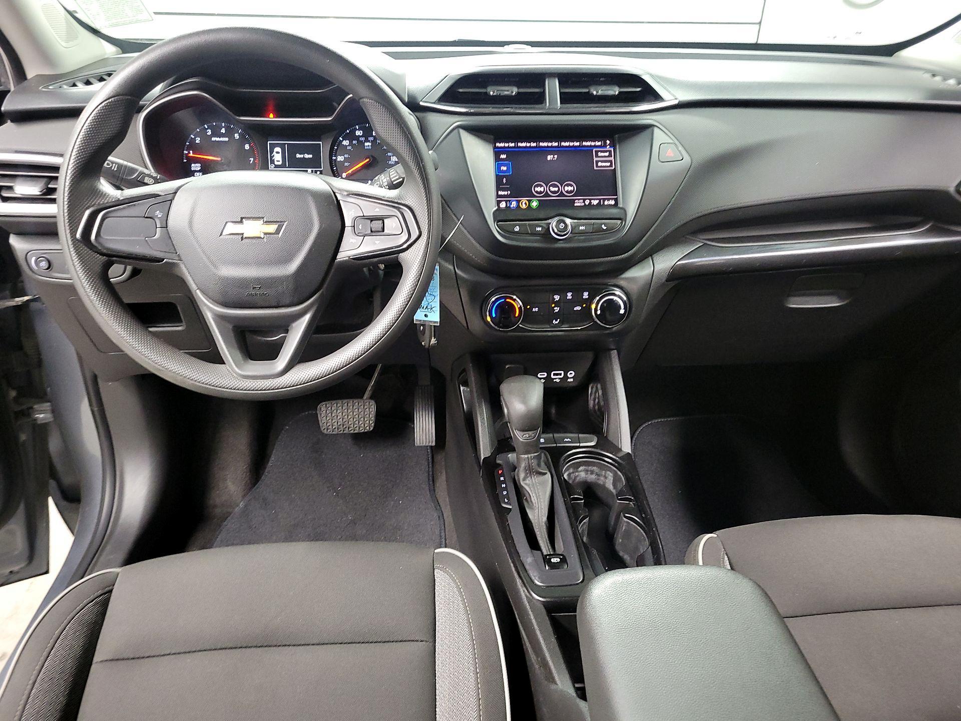 Thumbnail: 2021 Chevrolet TrailBlazer - 9