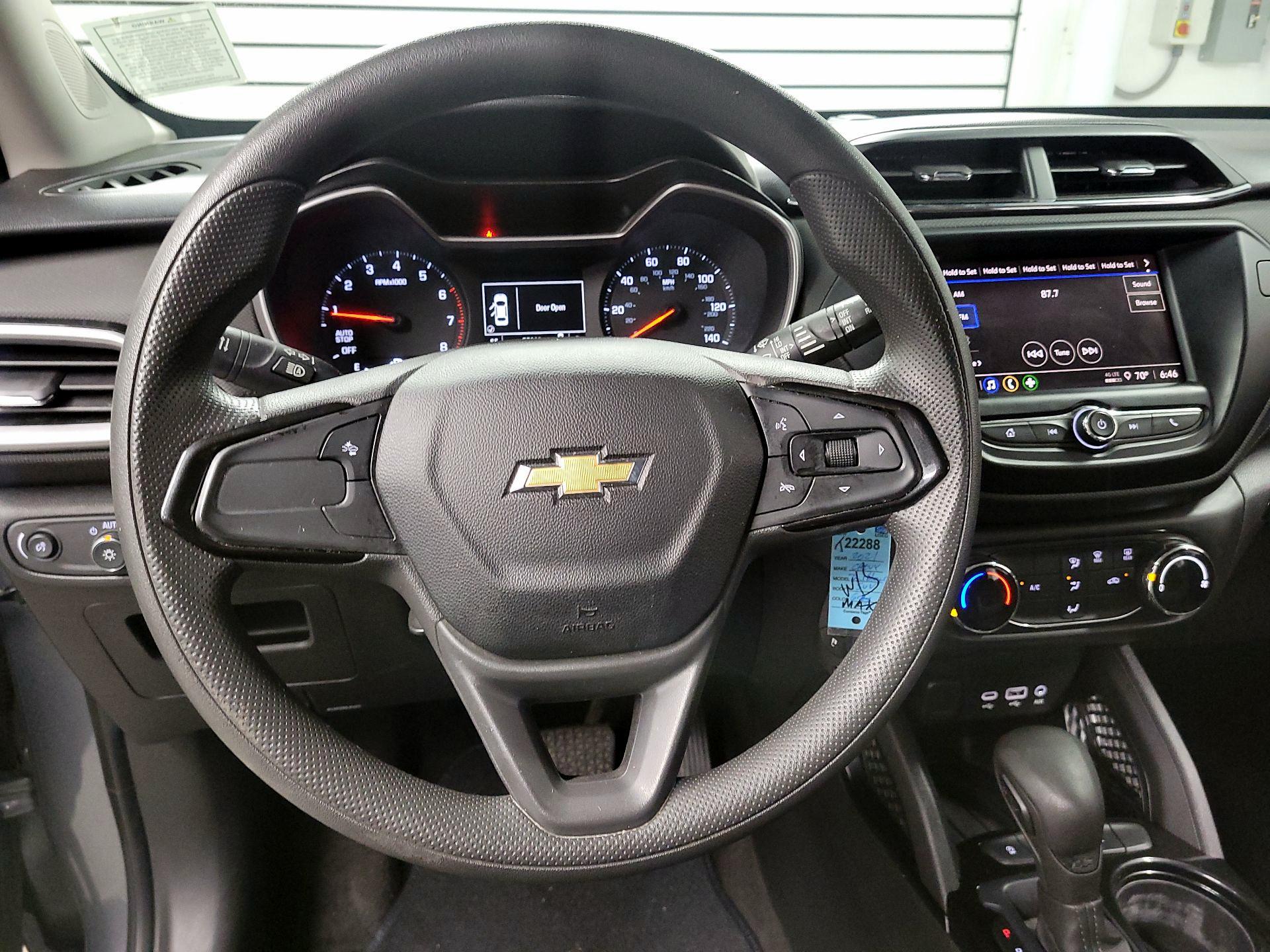 Thumbnail: 2021 Chevrolet TrailBlazer - 10