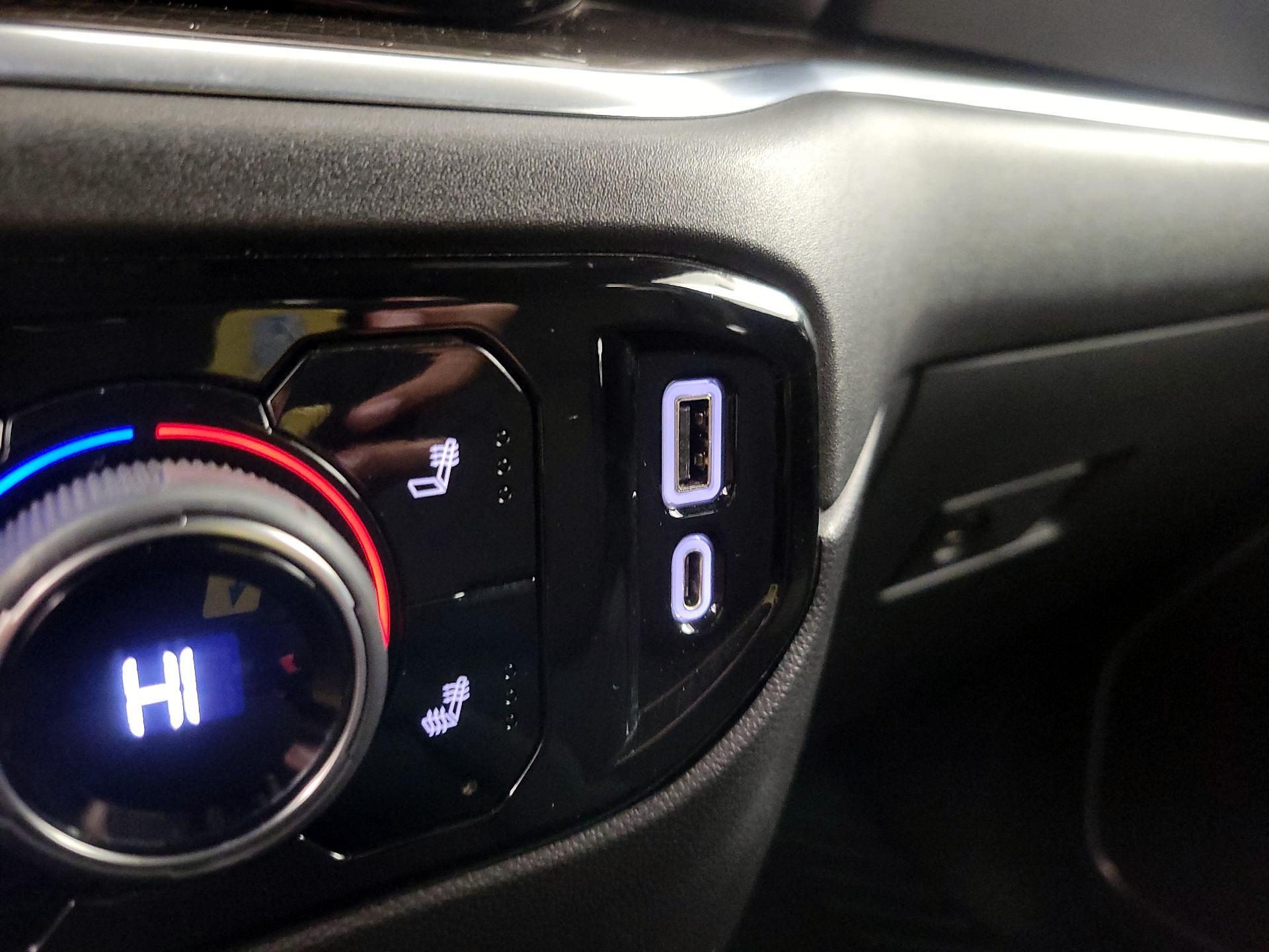 Thumbnail: 2022 Chevrolet Silverado 1500 - 19