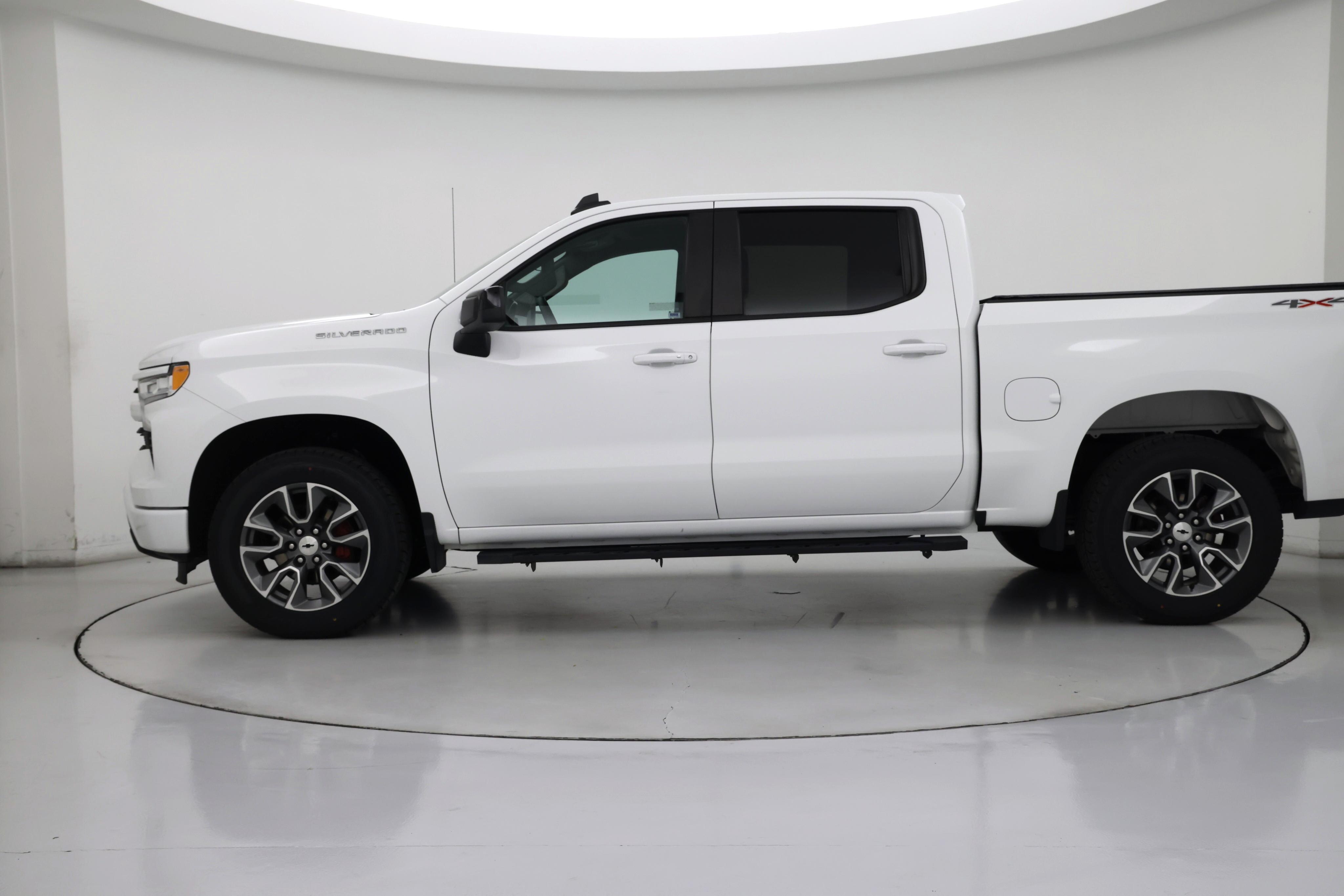 Thumbnail: 2022 Chevrolet Silverado 1500 - 3