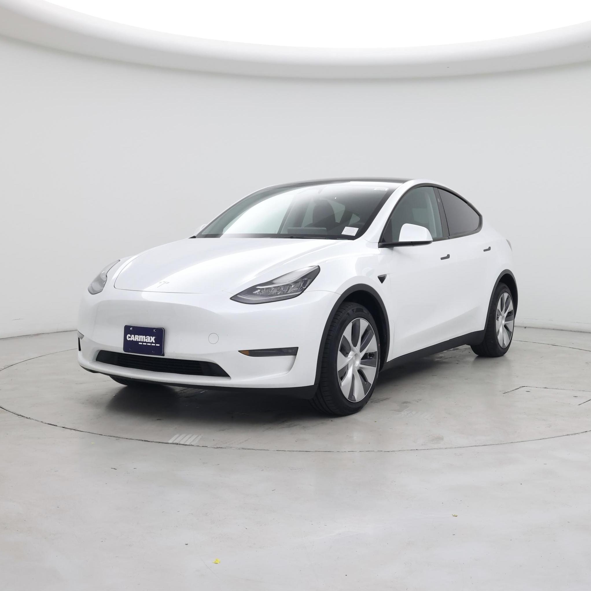 Thumbnail: 2023 Tesla Model Y - 4