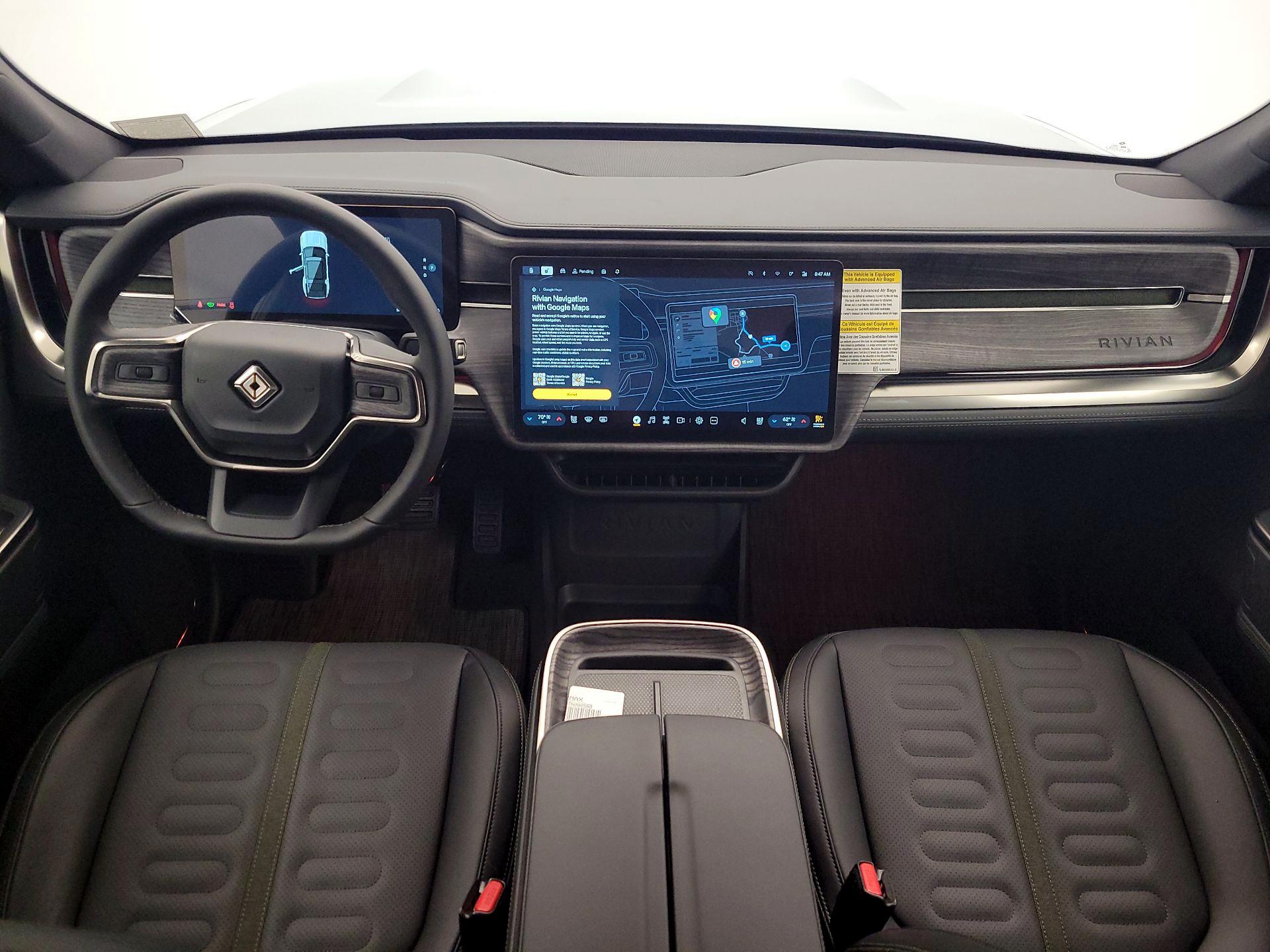 Thumbnail: 2026 Rivian R1S - 9