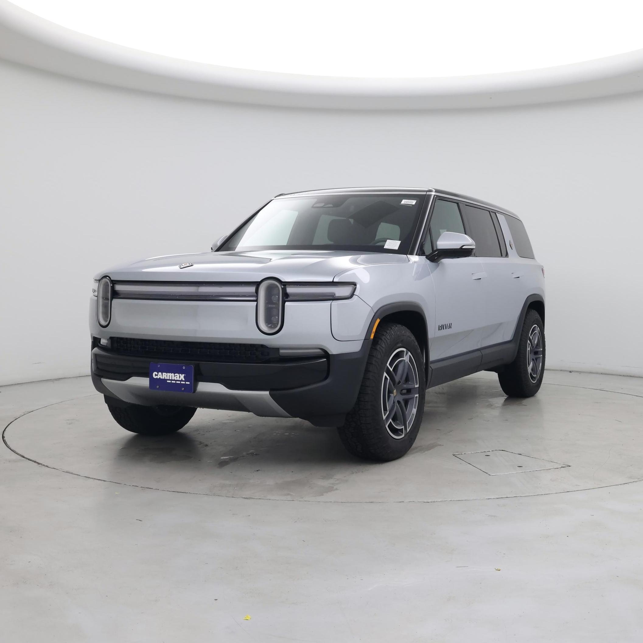 Thumbnail: 2026 Rivian R1S - 4