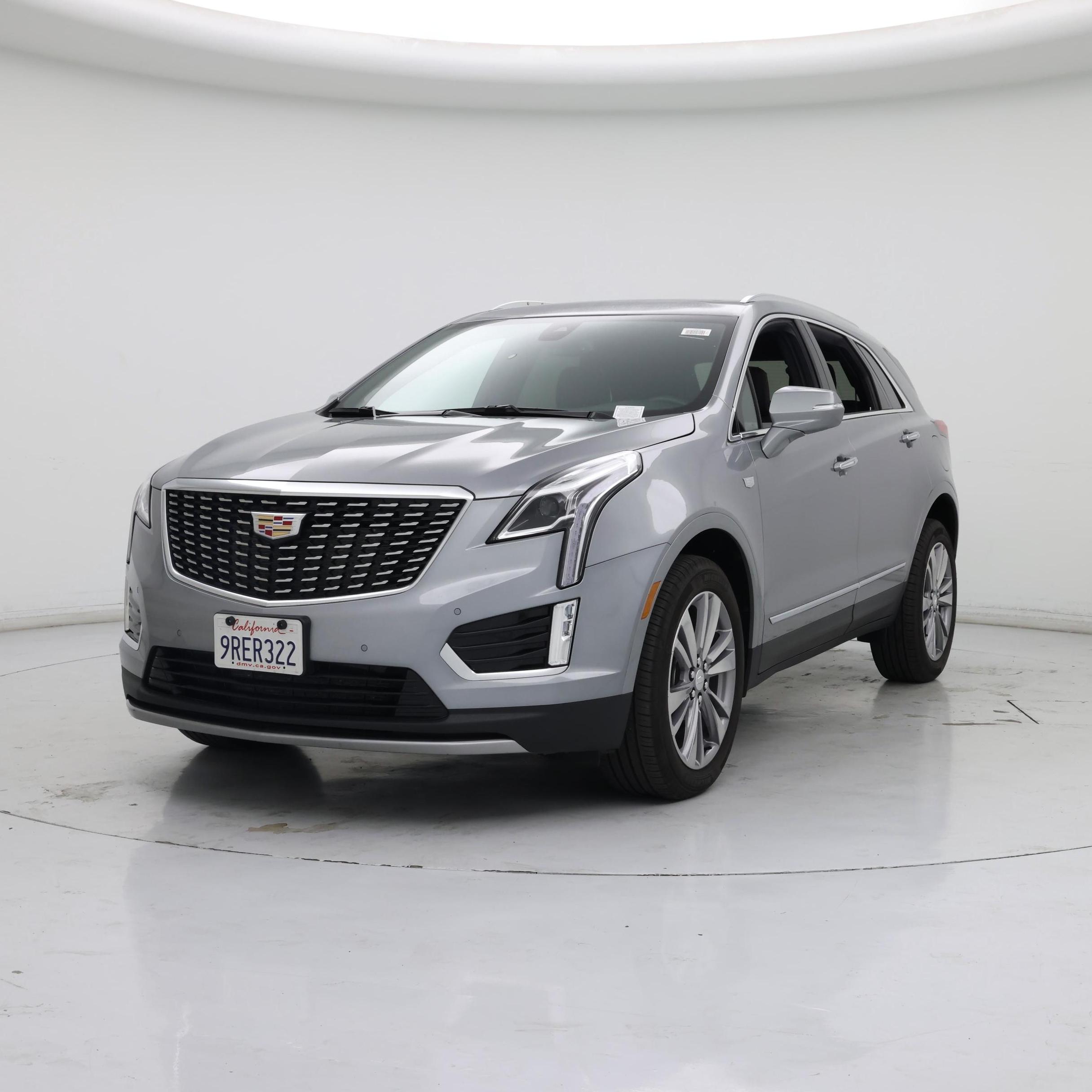 Thumbnail: 2025 Cadillac XT5 - 4