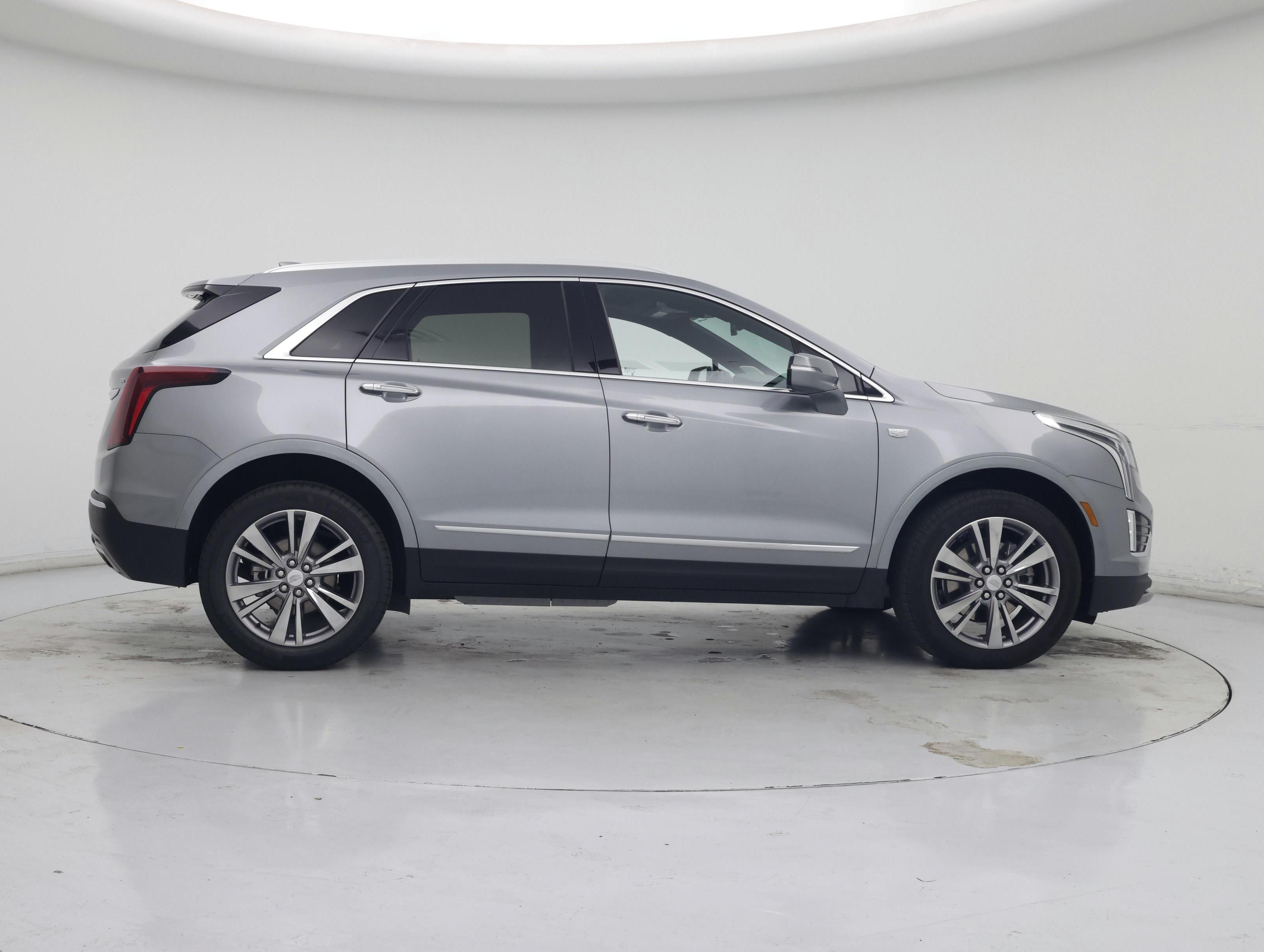 Thumbnail: 2025 Cadillac XT5 - 7